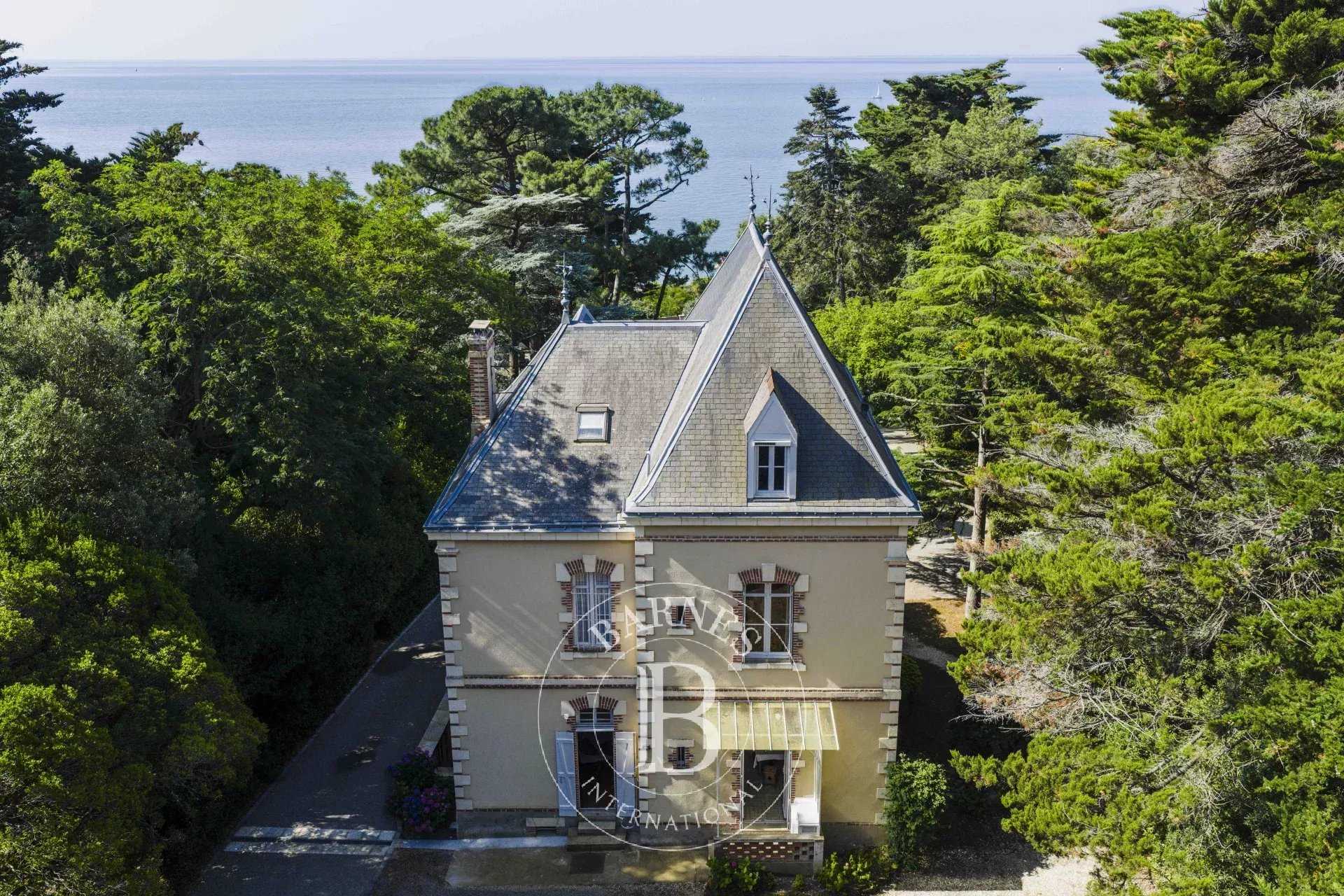 Pornic  - Villa 6 Bedrooms