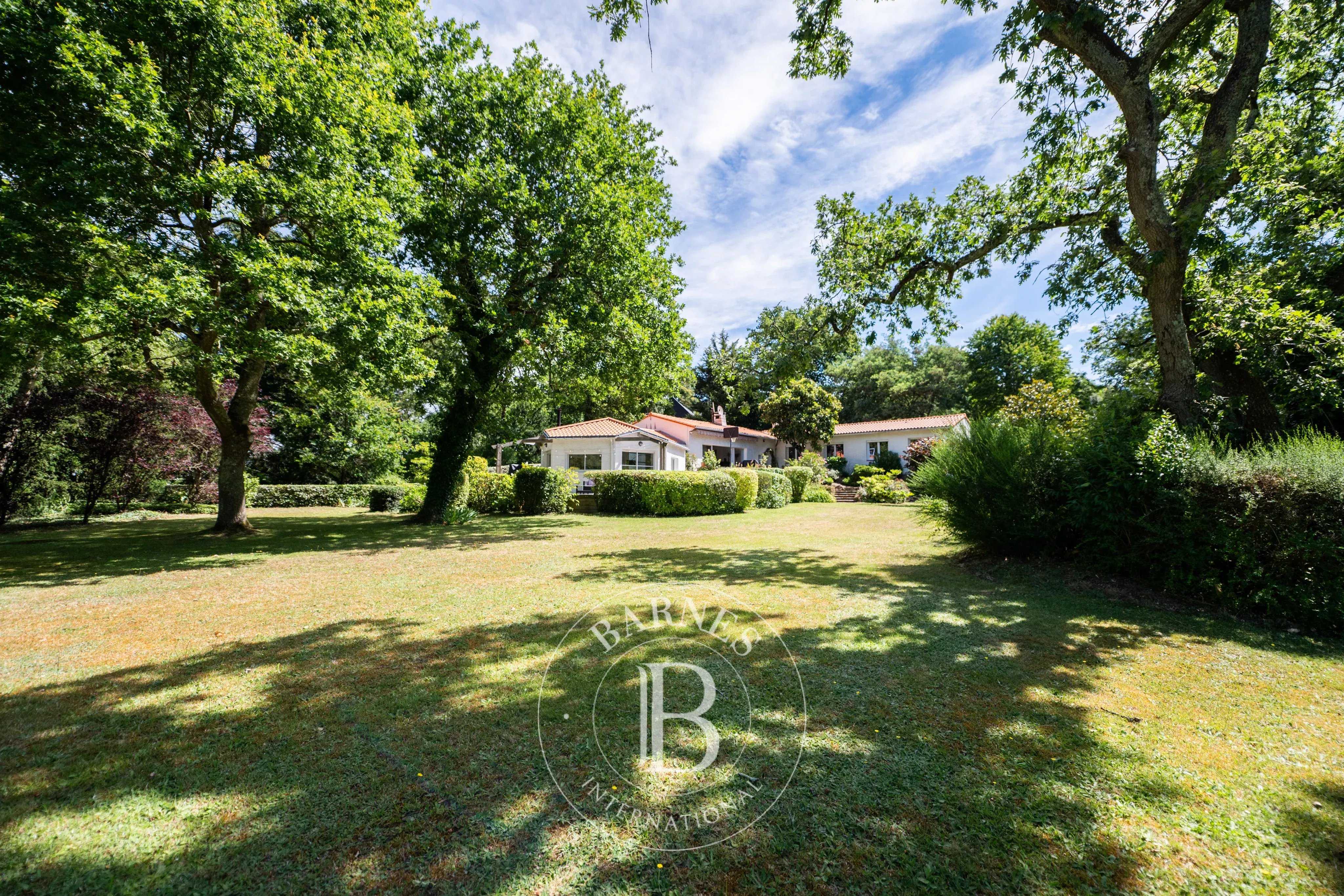 Sucé-sur-Erdre  - Maison 7 Pi&egrave;ces
