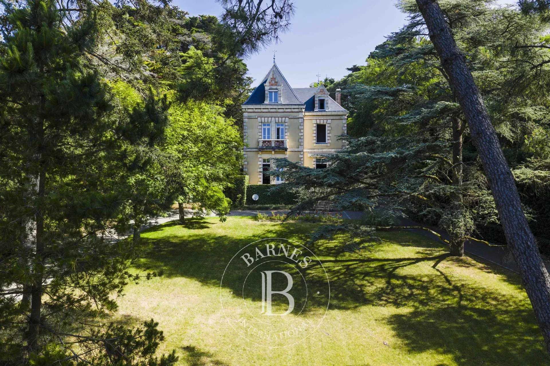 Pornic  - Villa 6 Bedrooms