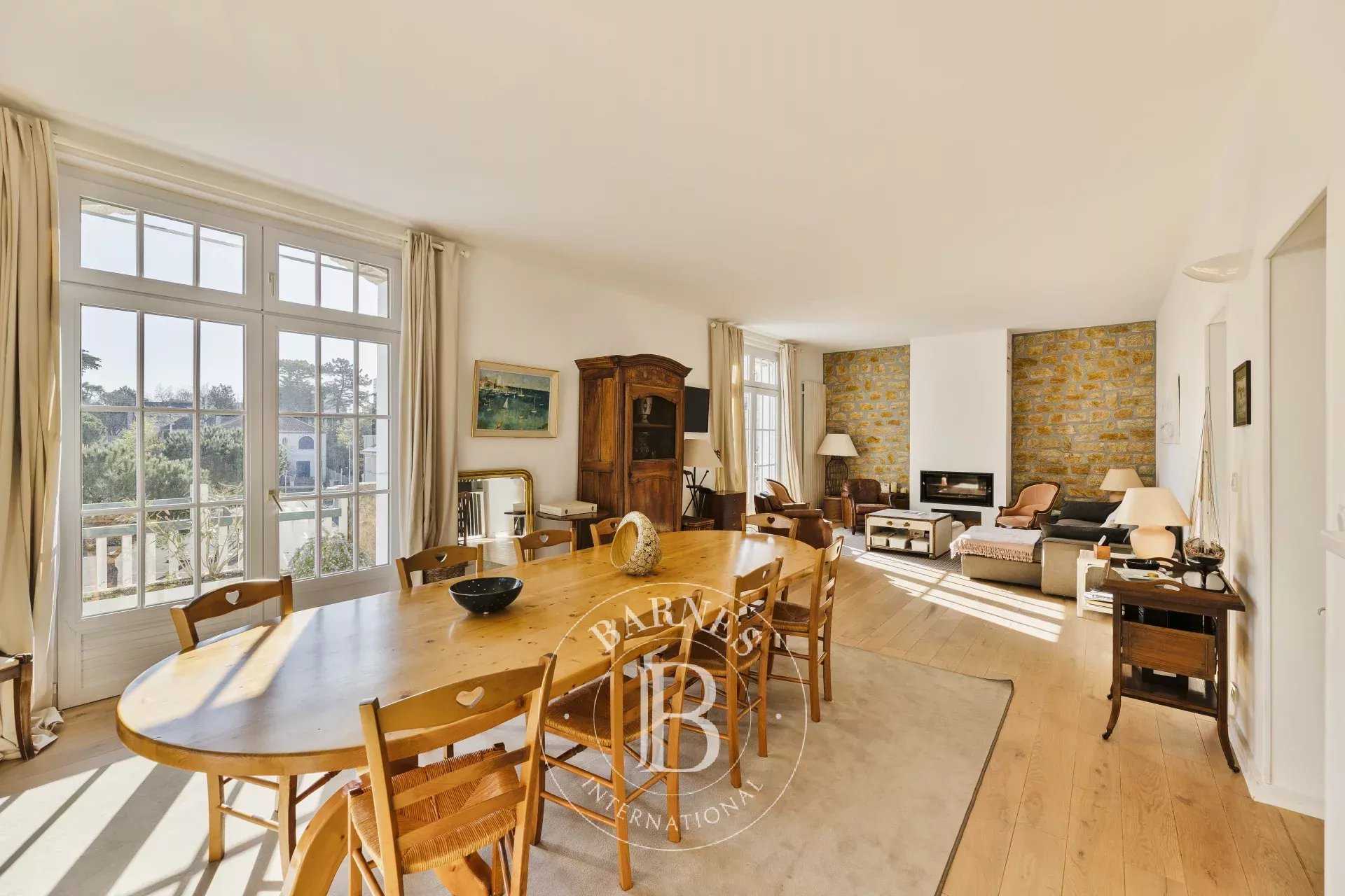 La Baule-Escoublac  - Appartement 9 Pièces 7 Chambres