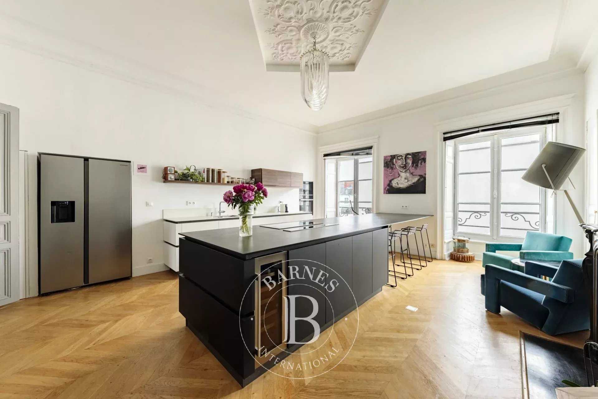 Nantes  - Apartment 5 Bedrooms