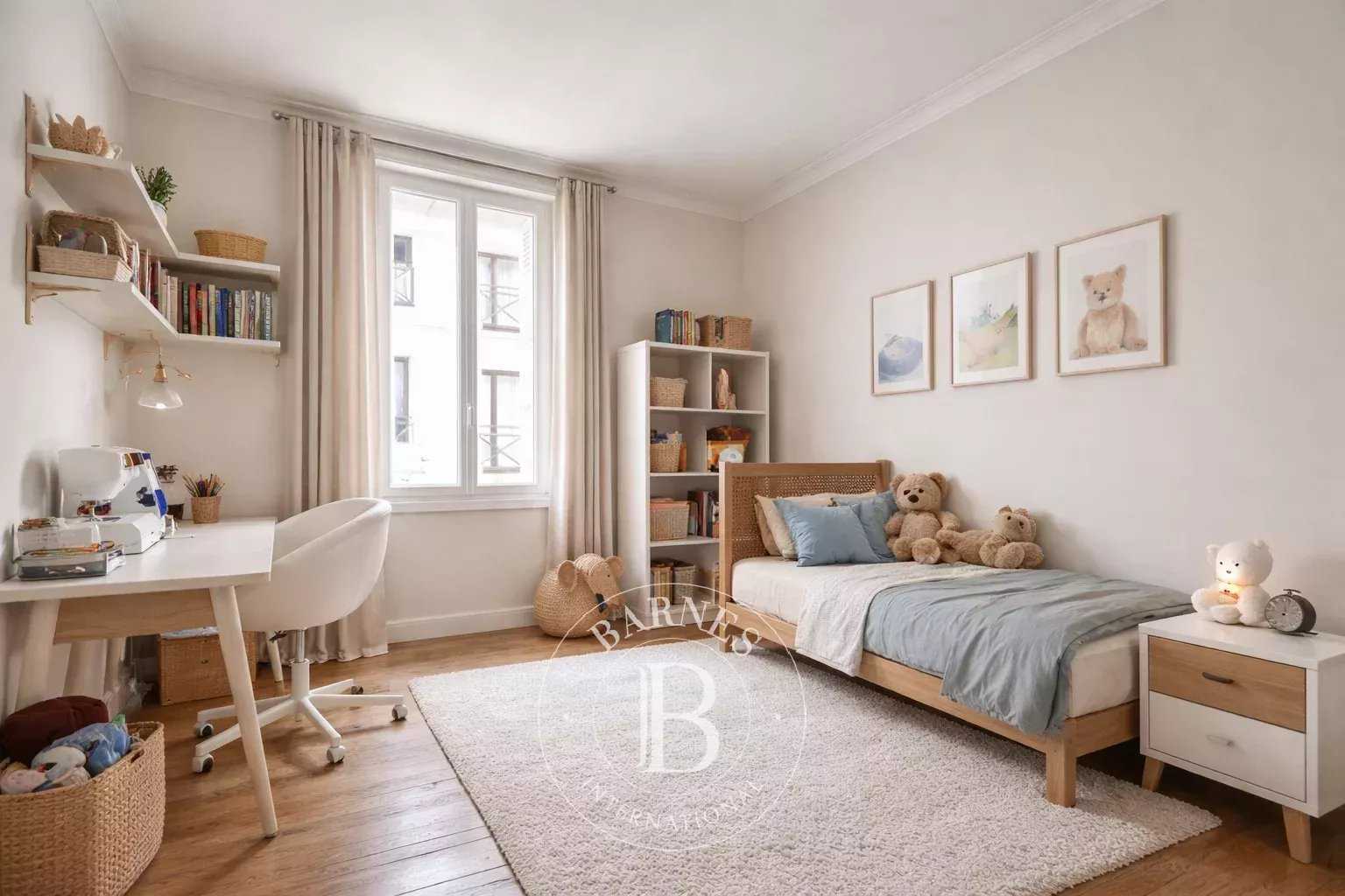 Nantes  - Maison 5 Pi&egrave;ces 4 Chambres