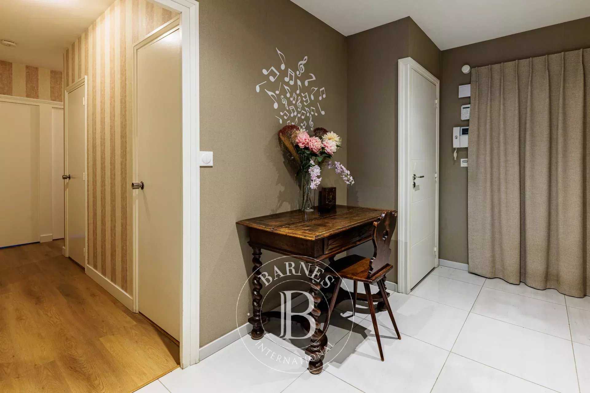 Nantes  - Apartment 3 Bedrooms