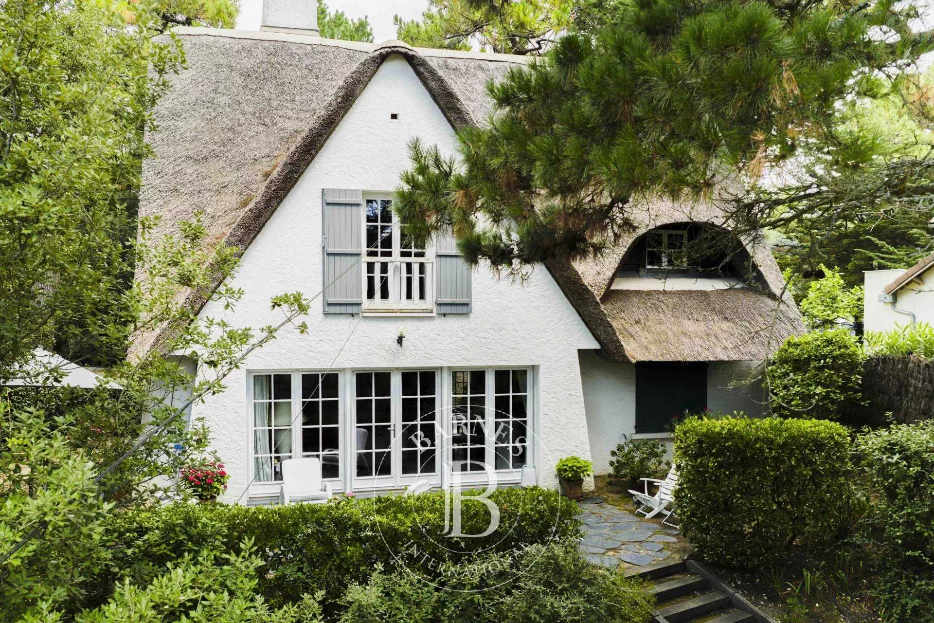 La Baule-Escoublac  - Chaumière 8 Pi&egrave;ces 5 Chambres