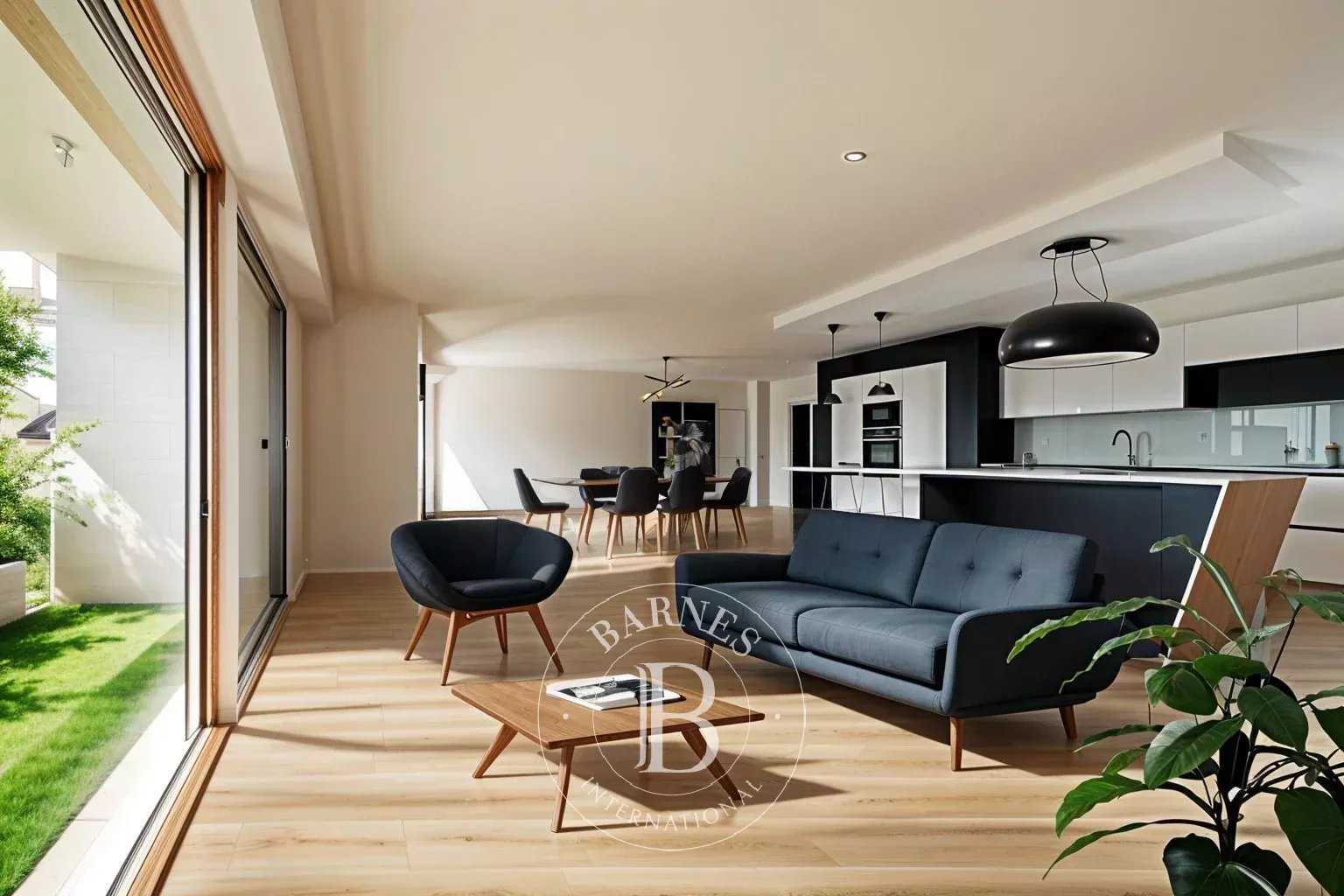 Nantes  - Appartement 6 Pièces 4 Chambres