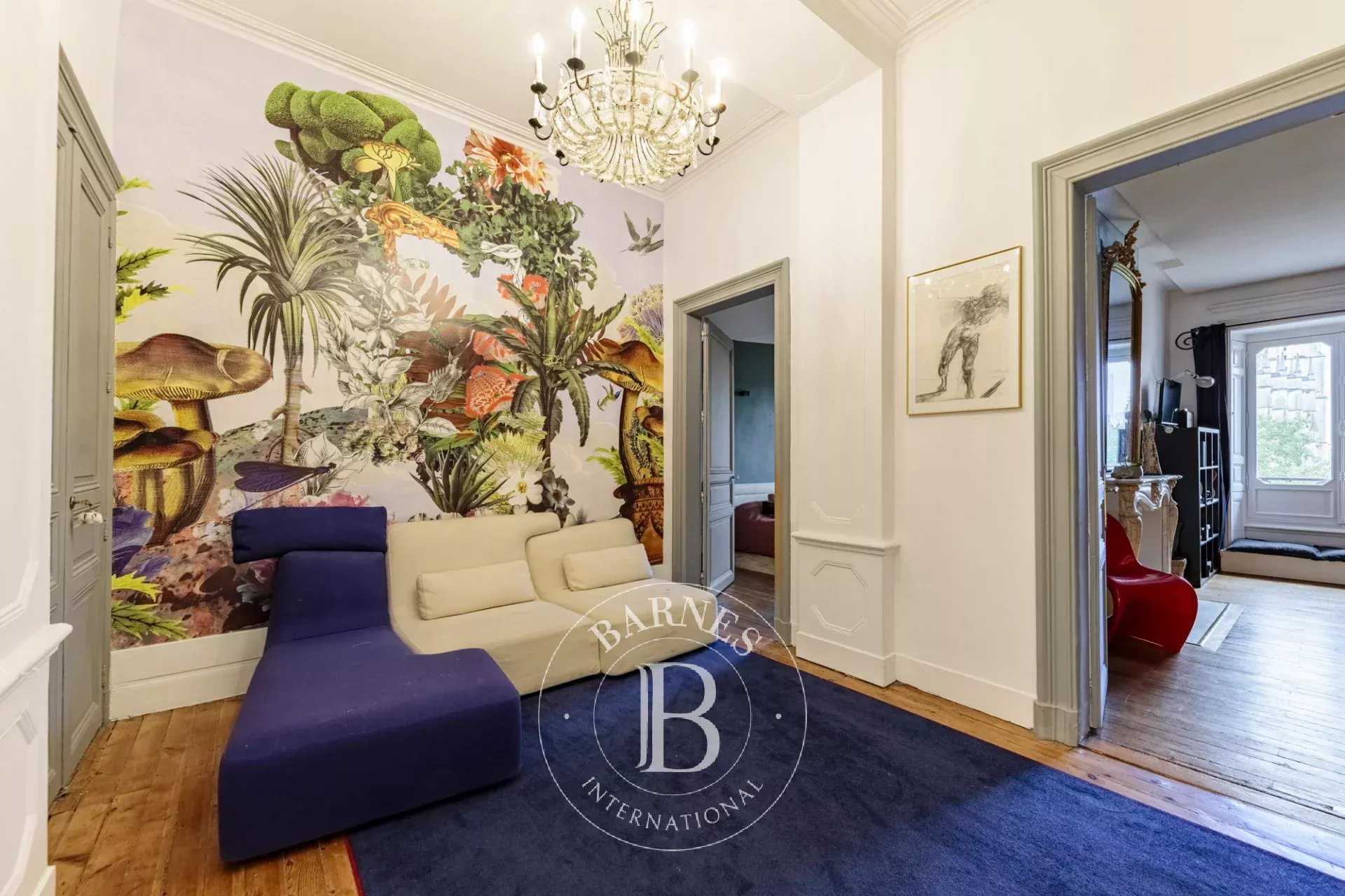 Nantes  - Apartment 5 Bedrooms