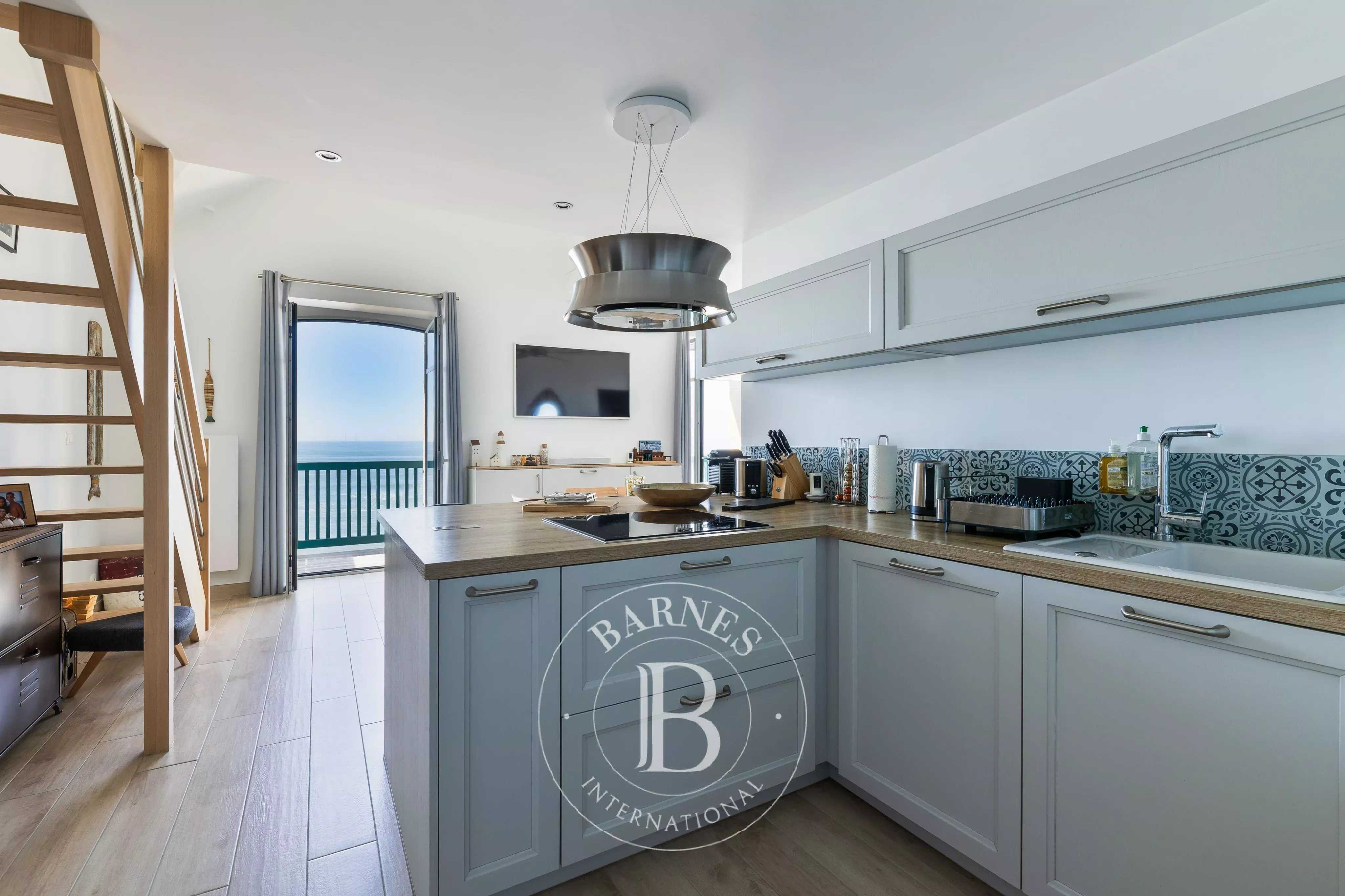 Batz-sur-Mer  - Appartement 6 Pi&egrave;ces 3 Chambres