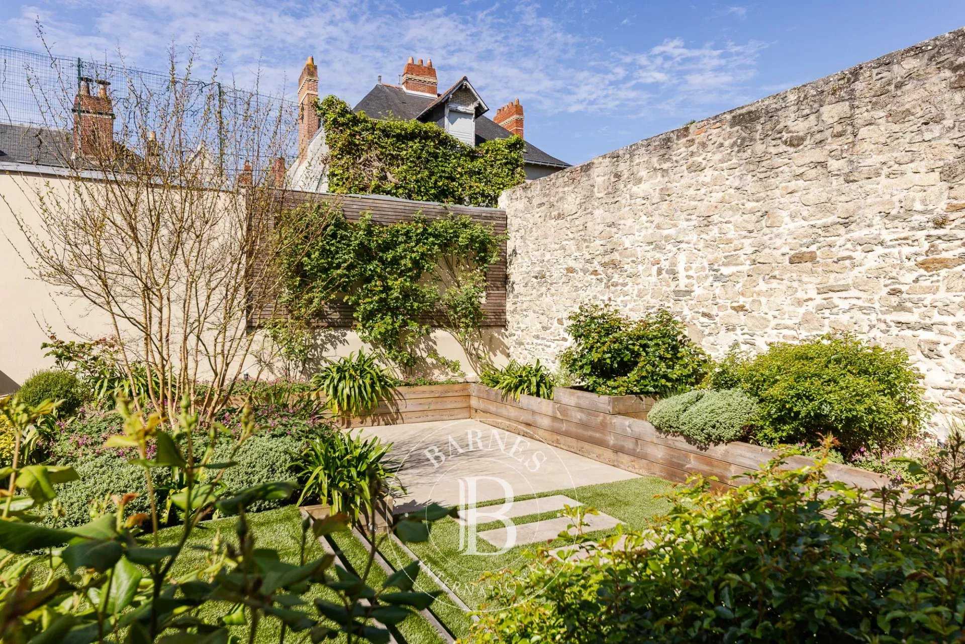 Nantes  - House 5 Bedrooms