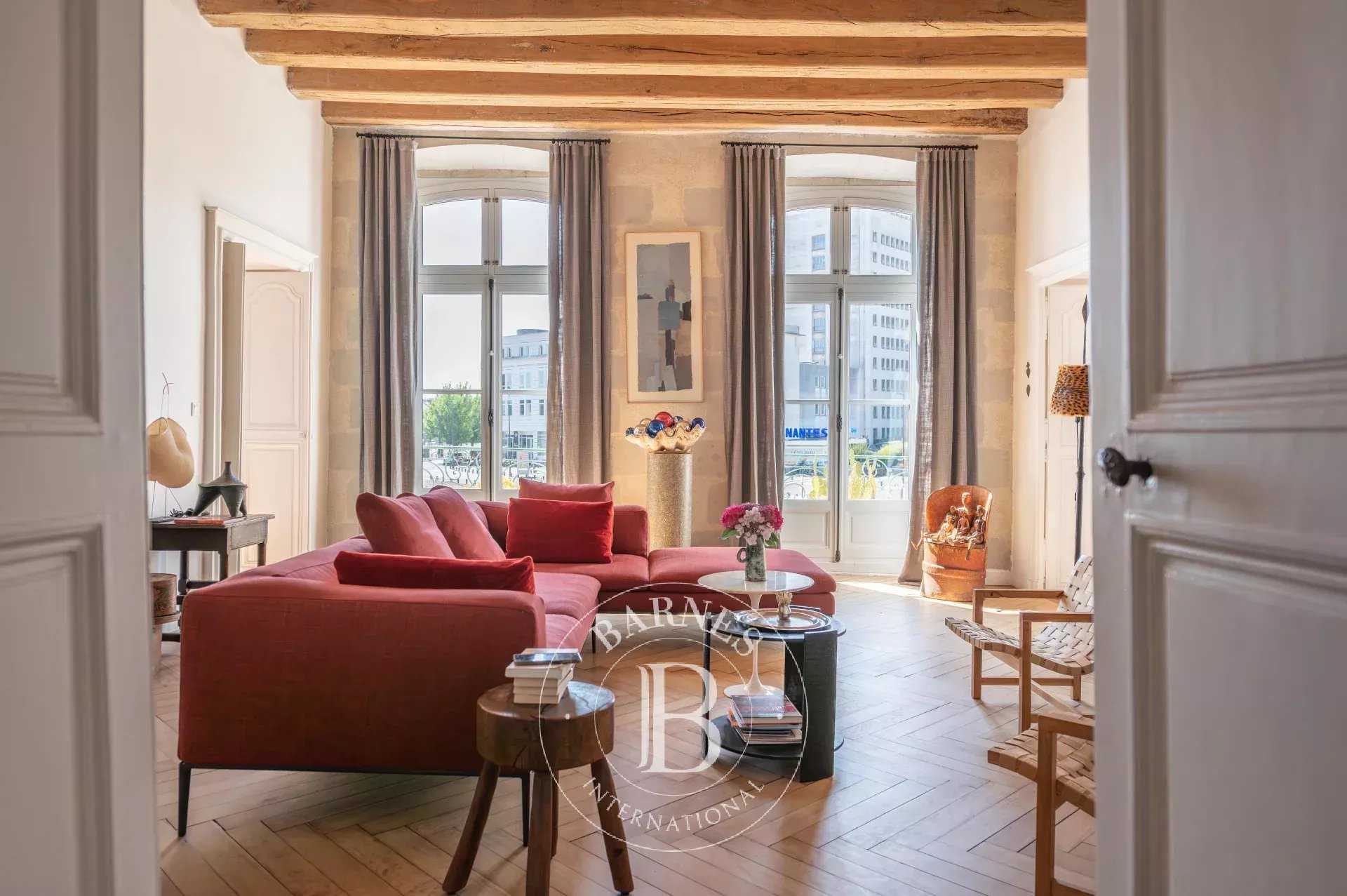 Nantes  - Appartement 5 Pièces 3 Chambres