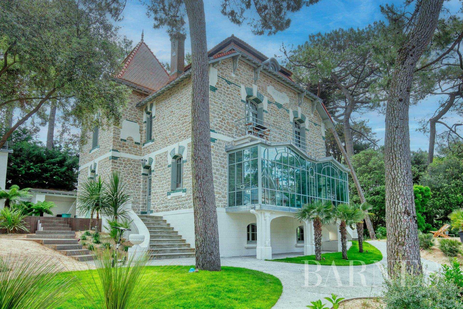 Villa La Baule-Escoublac  -  ref 82337133 (picture 1)