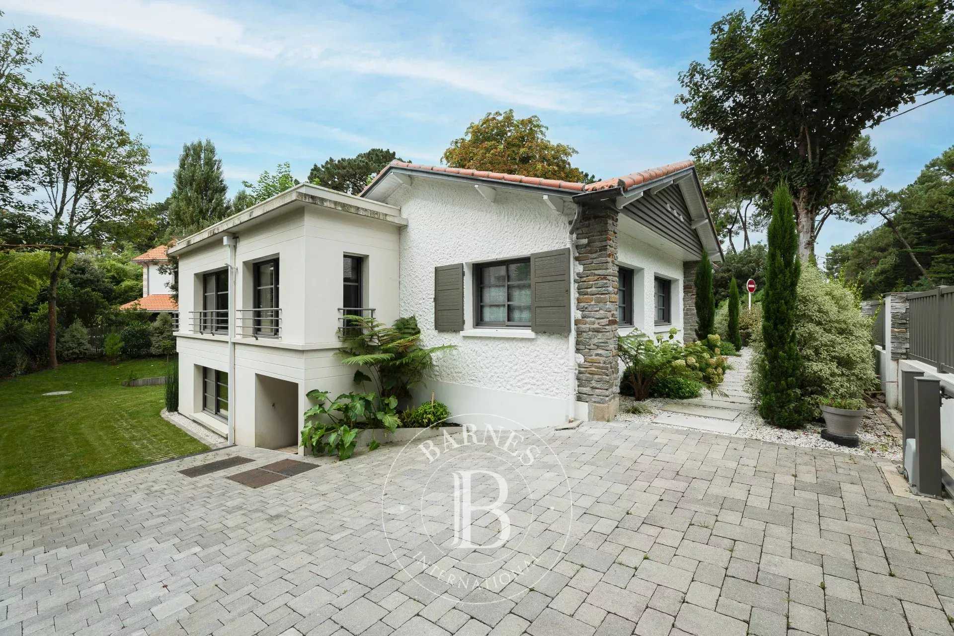 Villa La Baule-Escoublac  -  ref 85155643 (picture 2)
