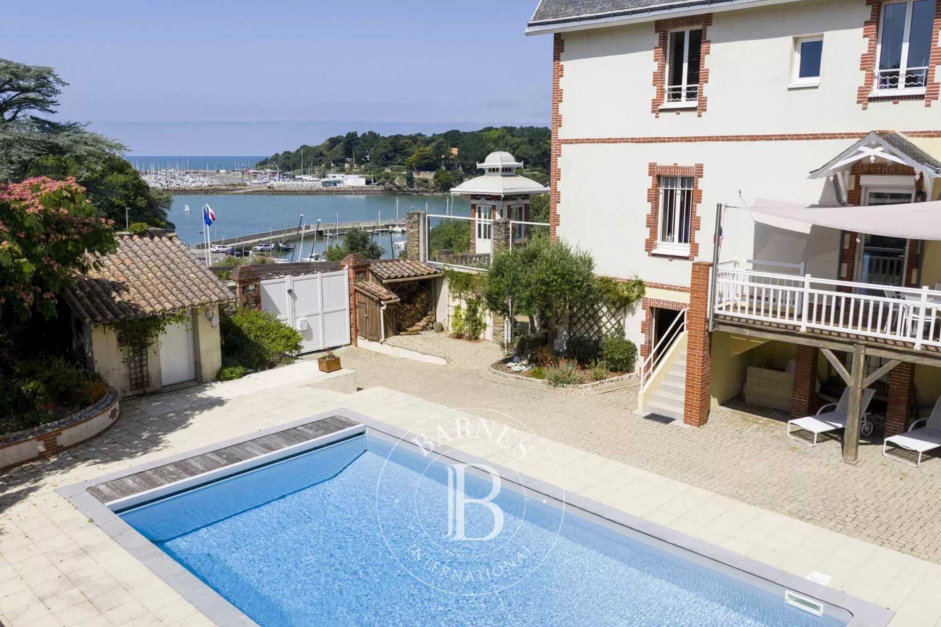 Villa Pornic  -  ref 86077170 (picture 1)