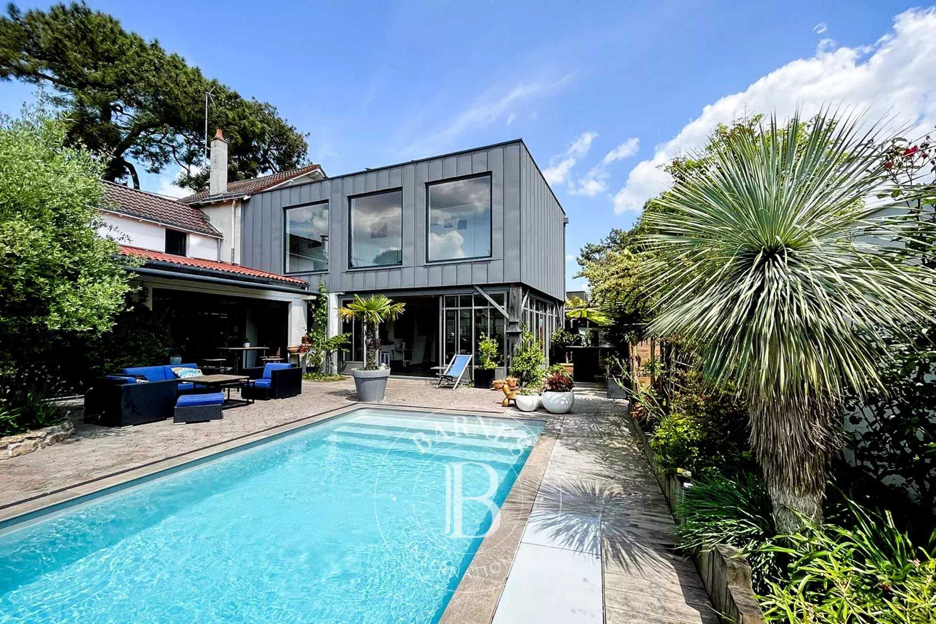 House Saint-Brevin-les-Pins  -  ref 85704698 (picture 1)