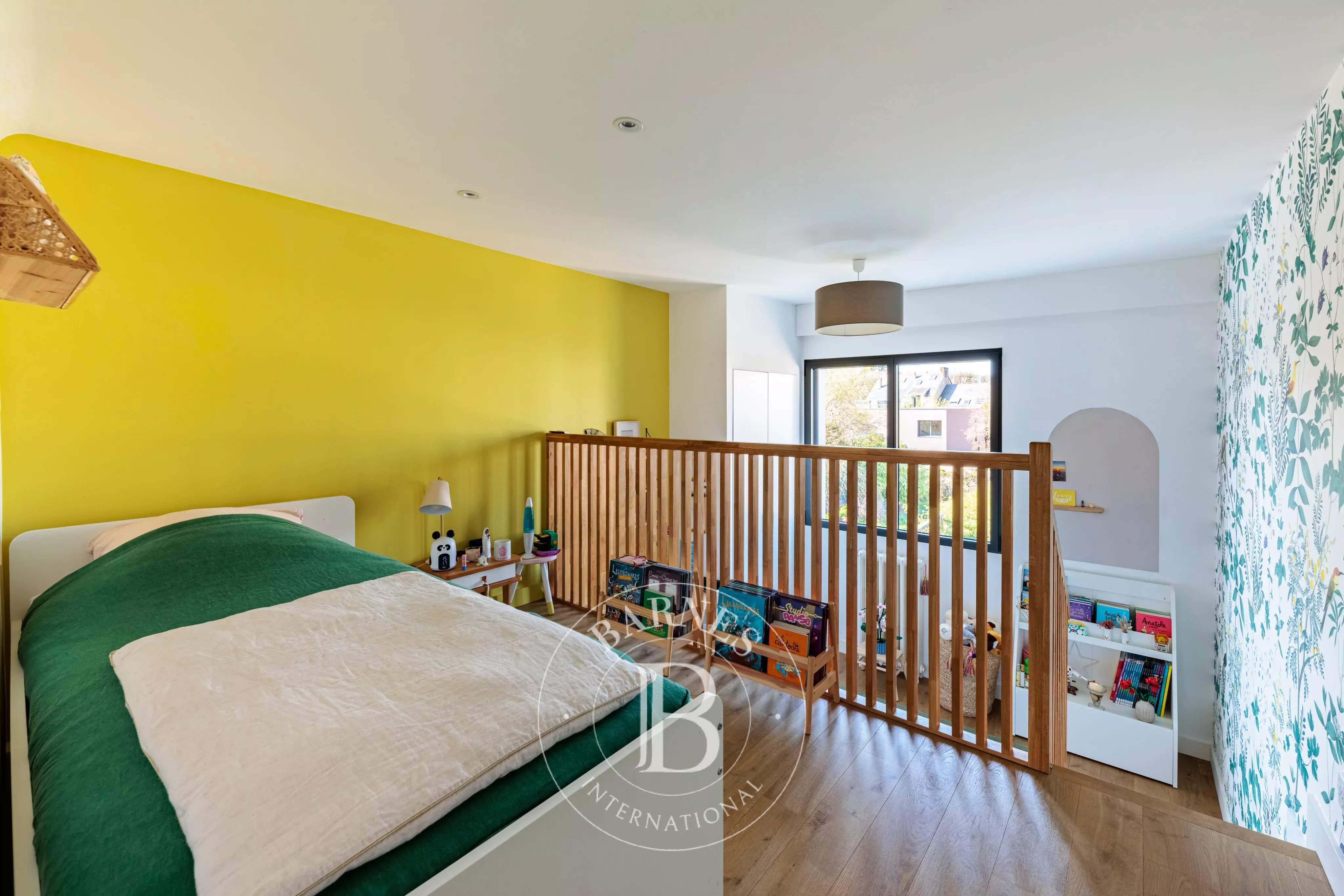 Nantes  - Maison 7 Pi&egrave;ces 4 Chambres - picture 9