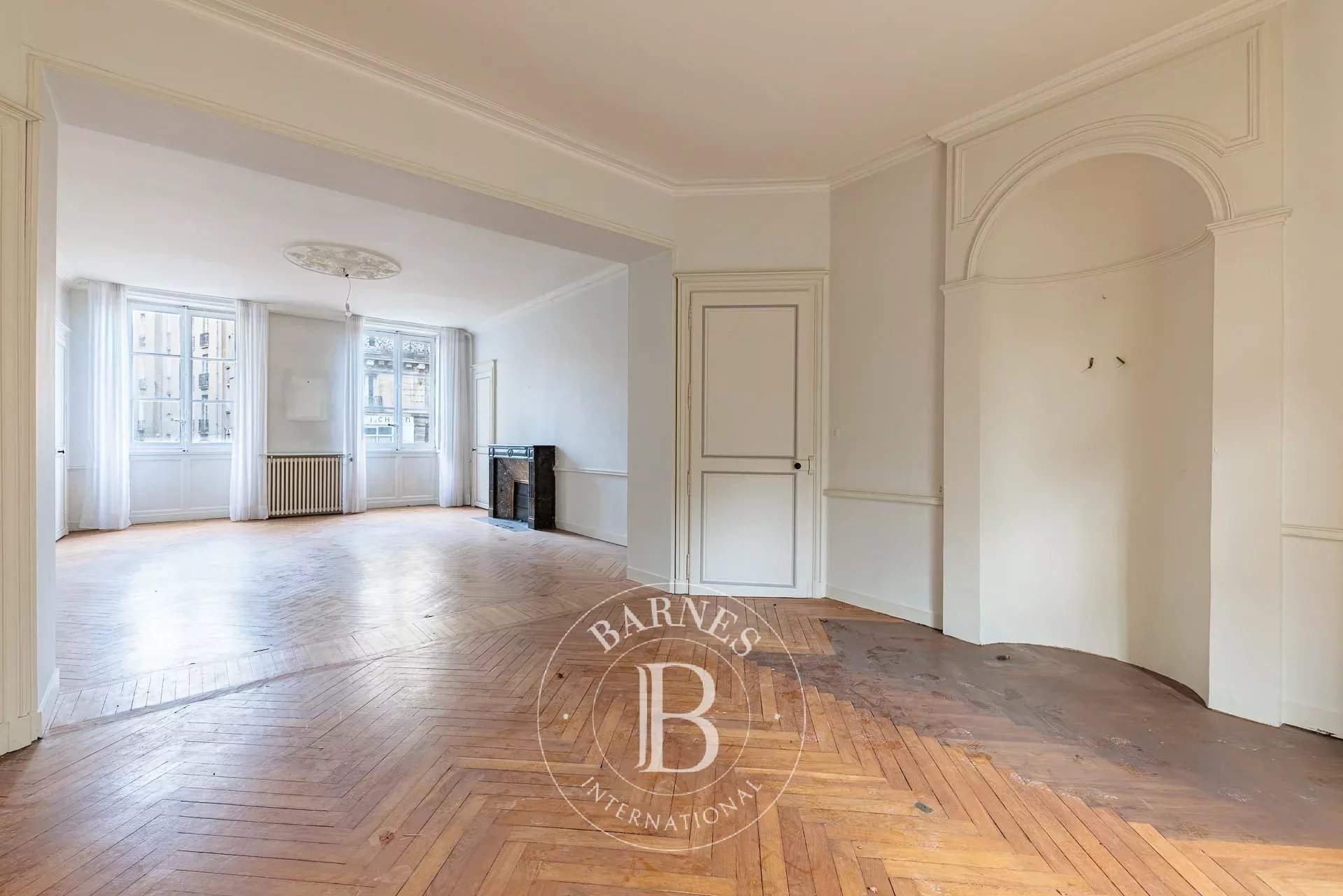 Nantes  - Immeuble 40 Pi&egrave;ces - picture 3