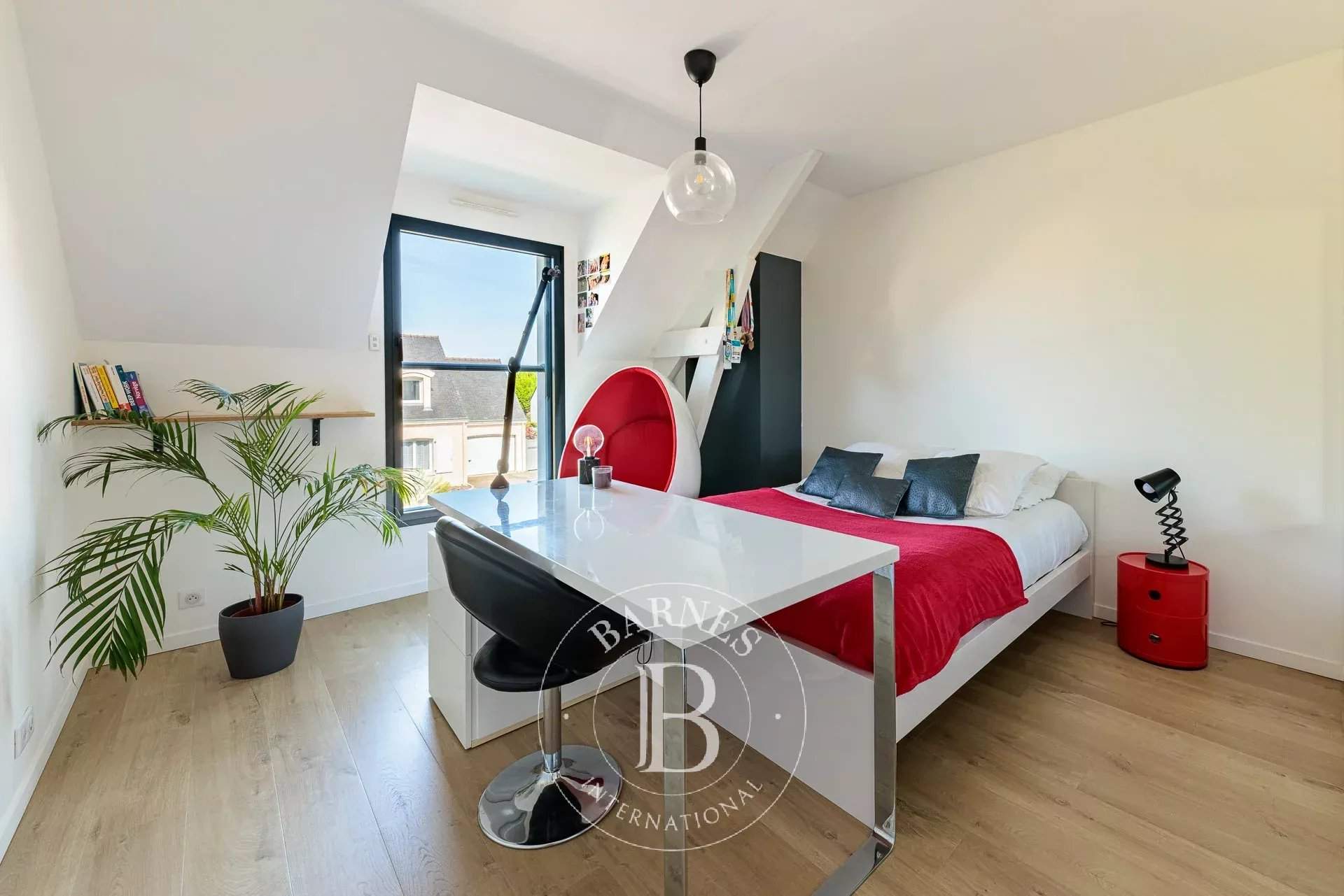 Nantes  - Maison 9 Pi&egrave;ces 6 Chambres - picture 13