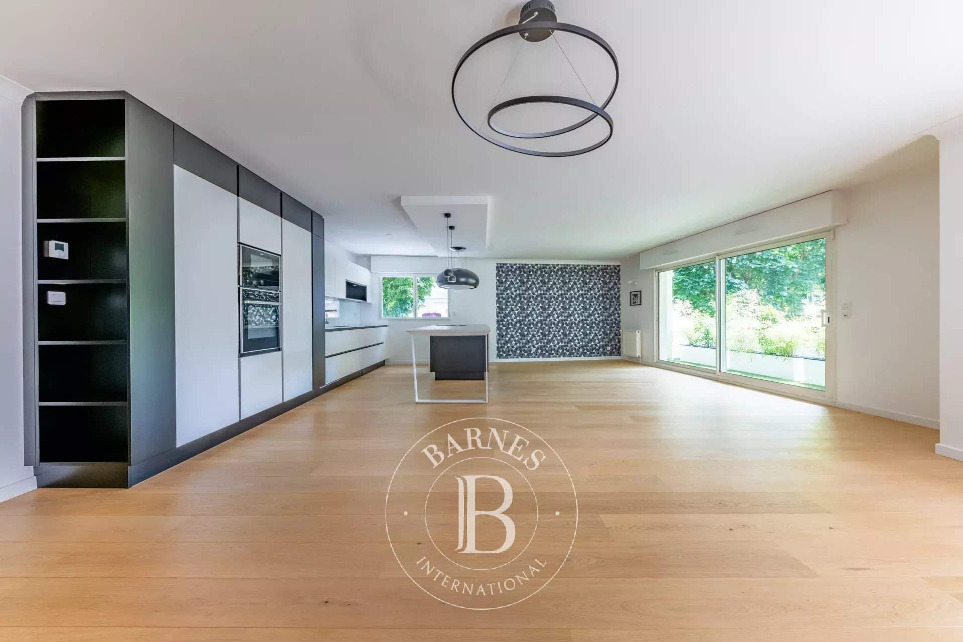 Nantes  - Appartement 6 Pièces 4 Chambres - picture 4