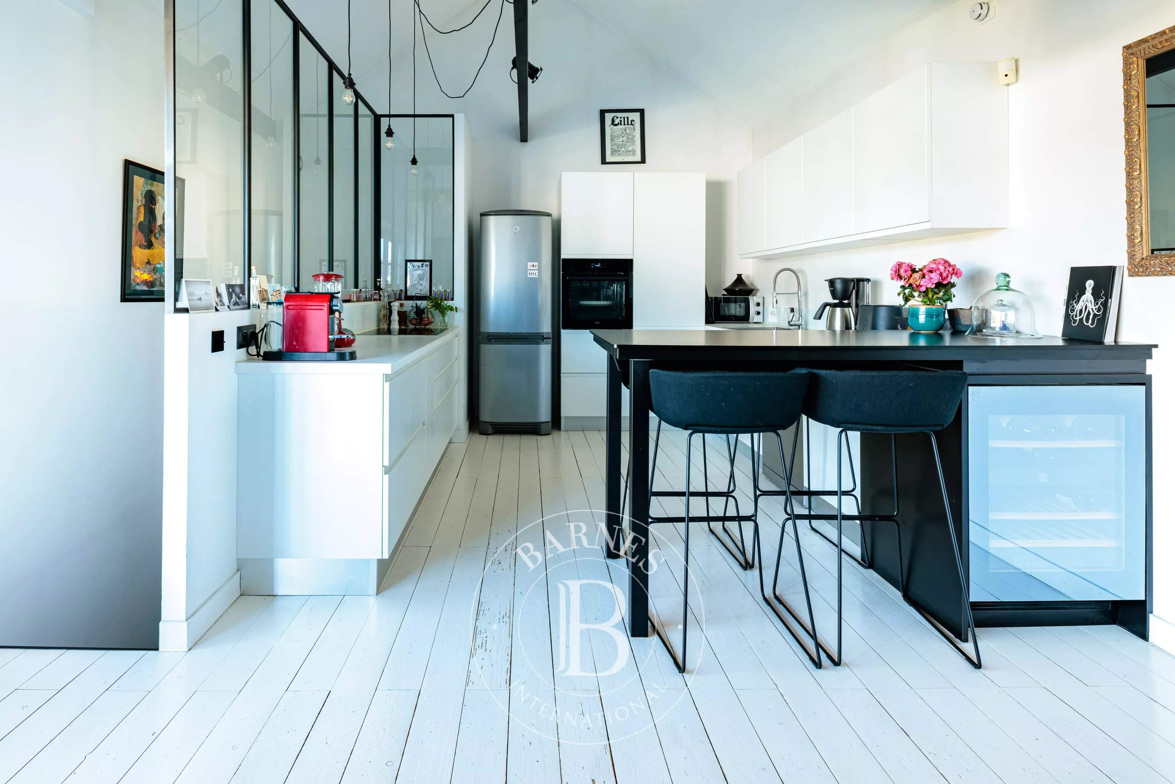 Nantes  - Maison 7 Pi&egrave;ces 4 Chambres - picture 8