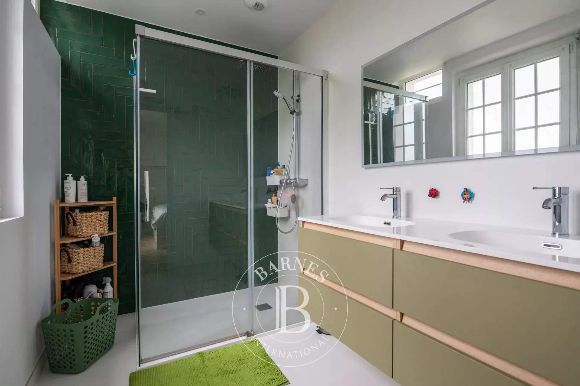 Orvault  - Maison 7 Pi&egrave;ces 5 Chambres - picture 13