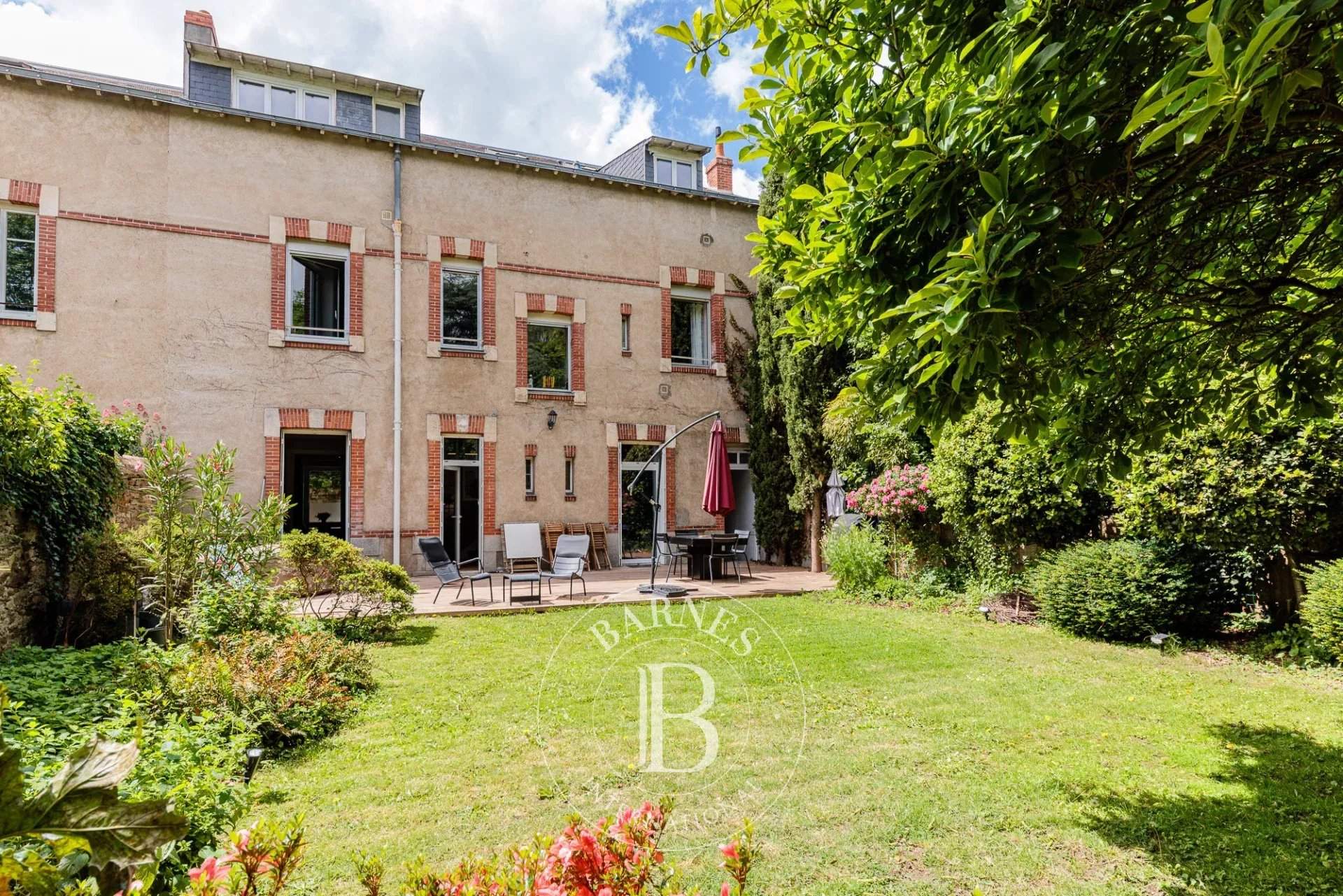 Nantes  - House 8 Bedrooms - picture 1