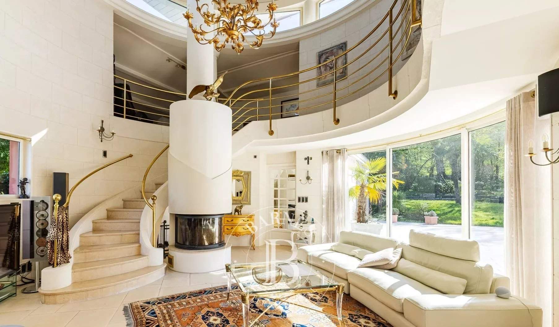 Vertou  - Maison 8 Pi&egrave;ces 5 Chambres - picture 5