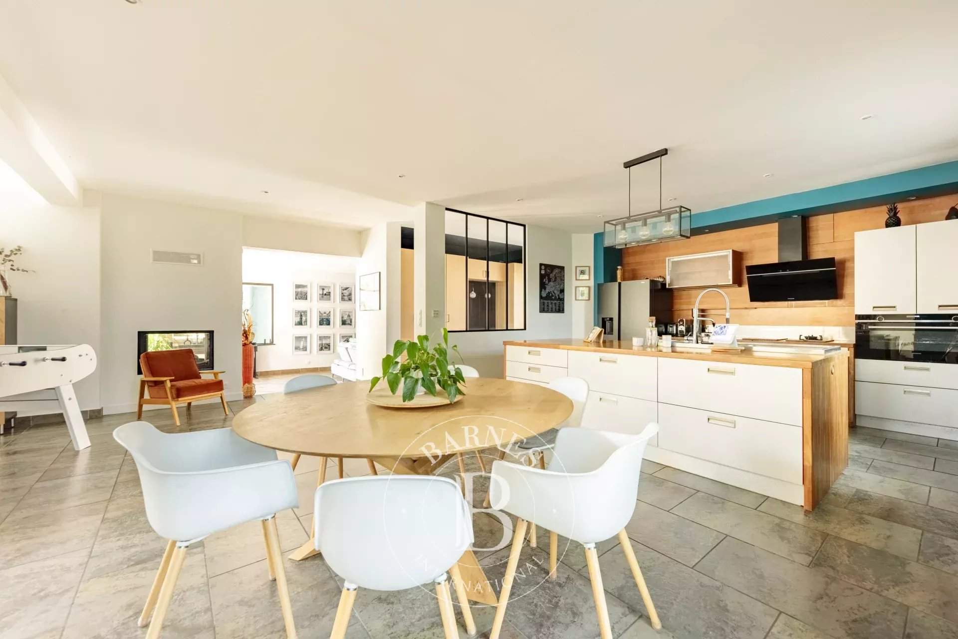 Nantes  - Casa 8 Cuartos 6 Habitaciones - picture 6