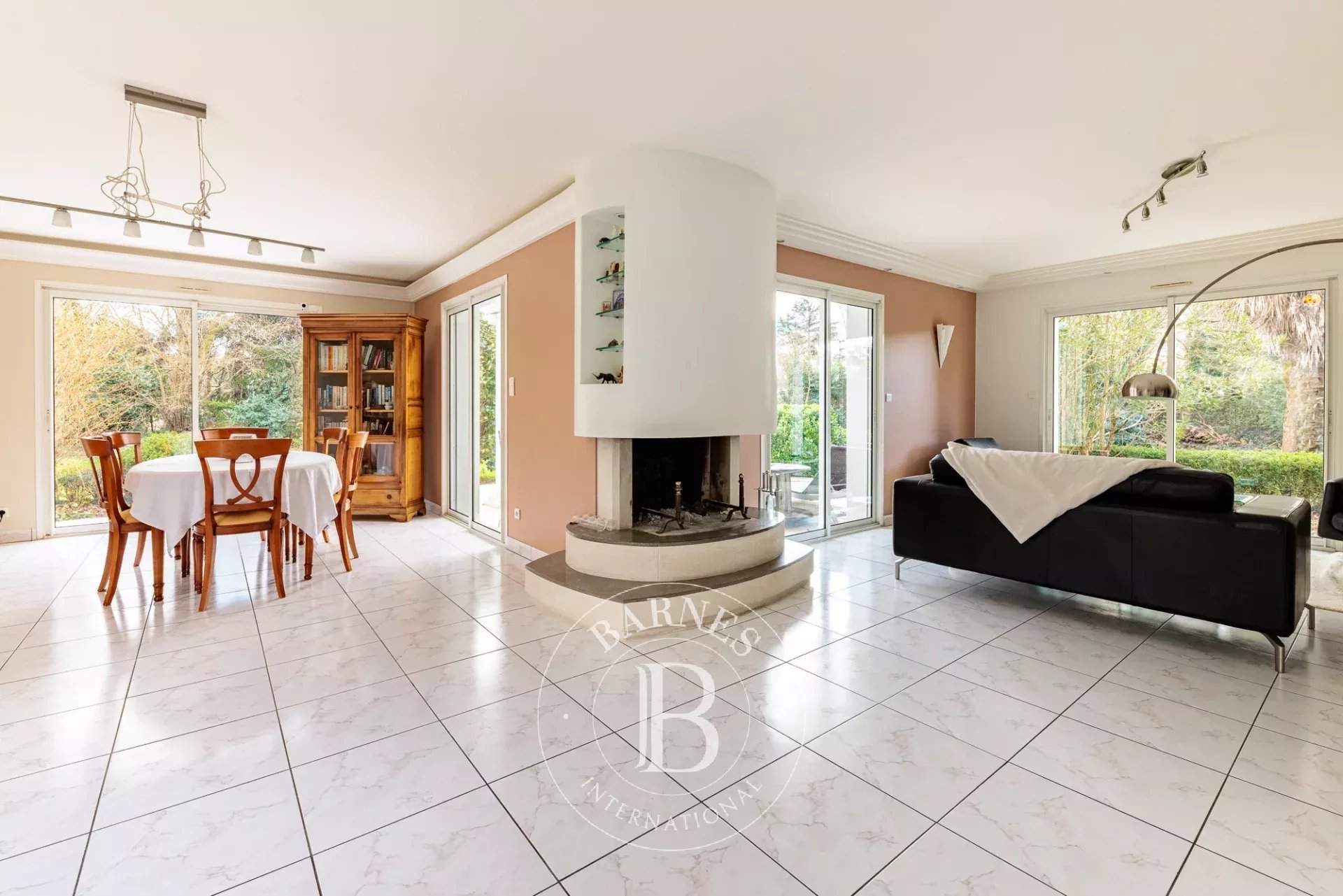 La Chapelle-sur-Erdre  - House 5 Bedrooms - picture 5