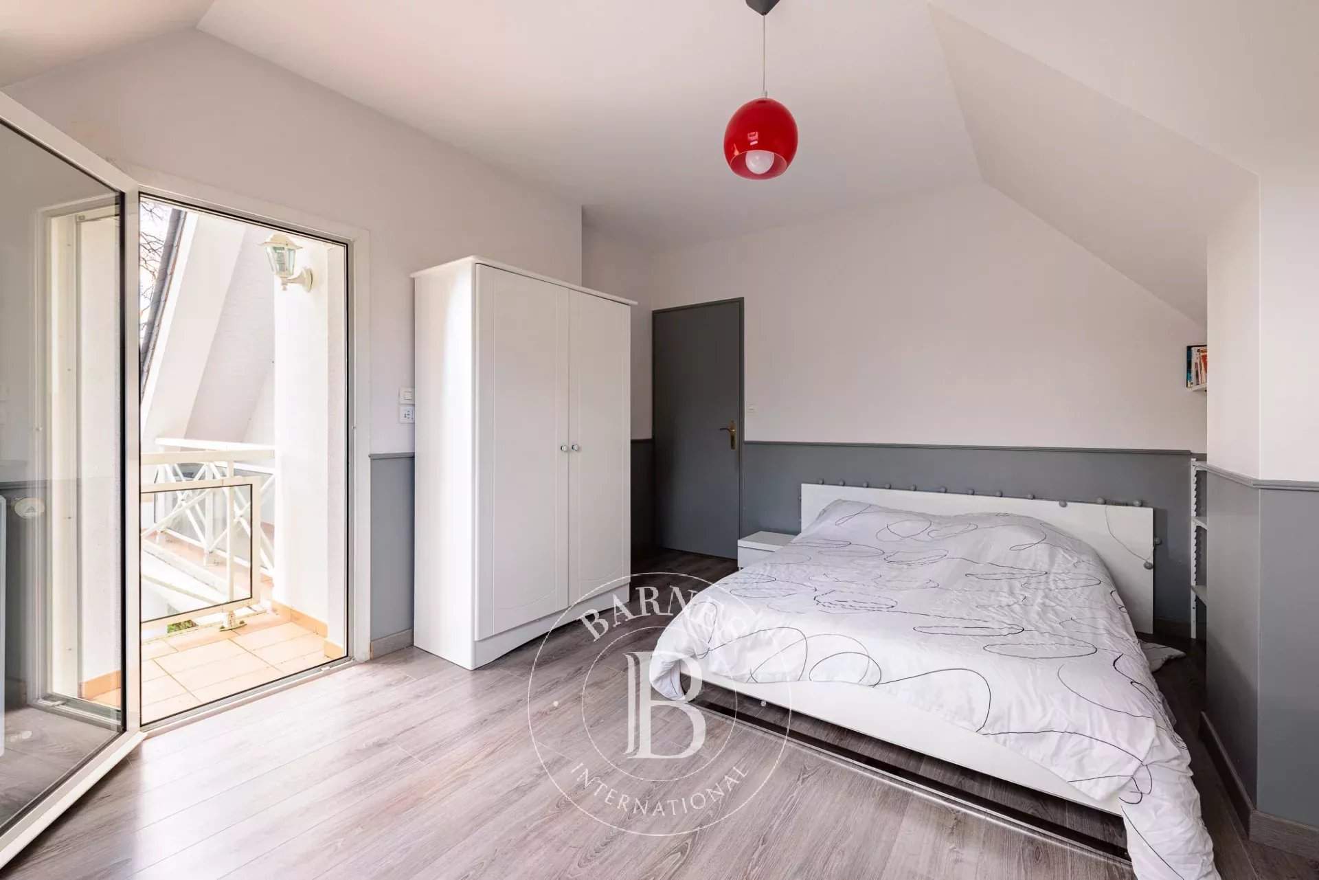 La Chapelle-sur-Erdre  - House 5 Bedrooms - picture 13