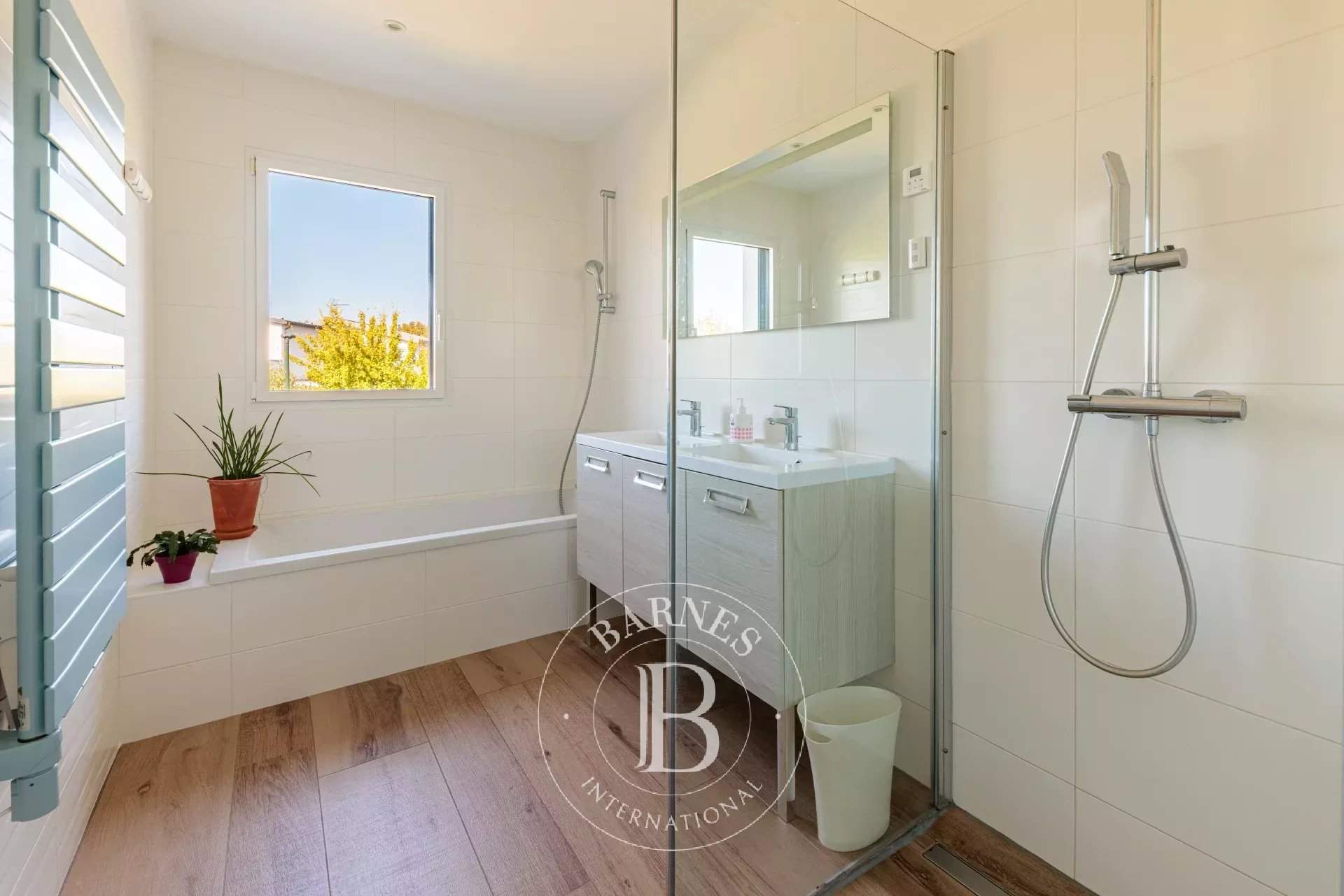 Orvault  - House 5 Bedrooms - picture 11