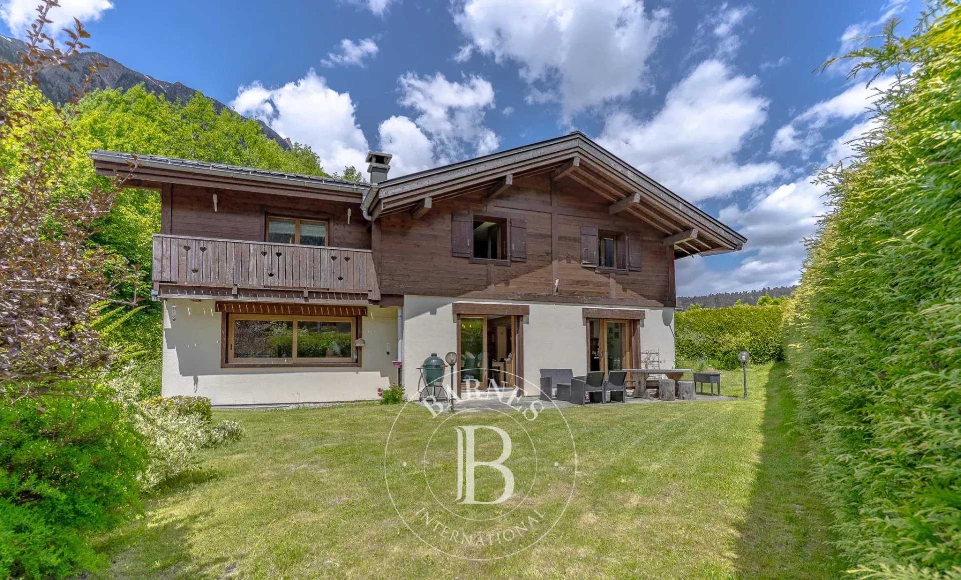 Chamonix-Mont-Blanc  - Chalet 5 Pi&egrave;ces 3 Chambres