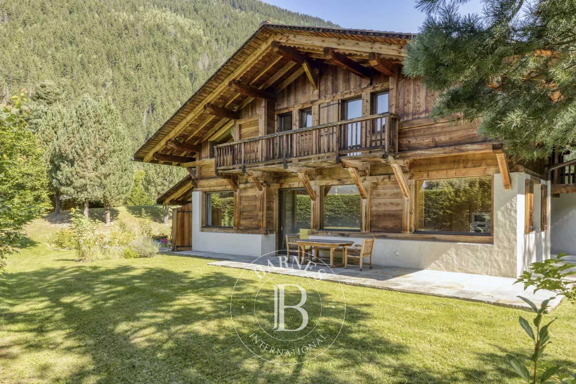 Chamonix-Mont-Blanc  - Chalet 5 Bedrooms