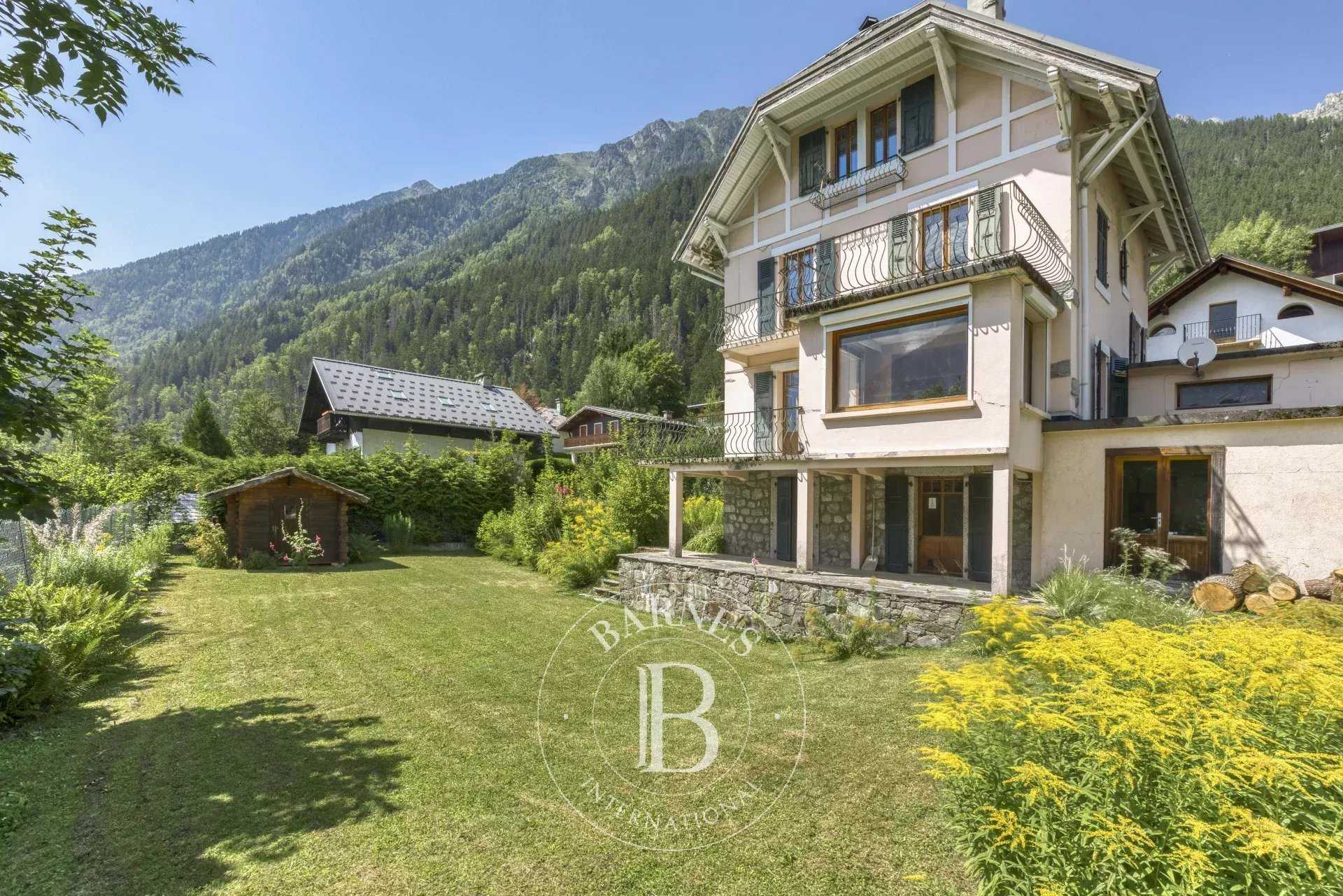 Chamonix-Mont-Blanc  - House 4 Bedrooms