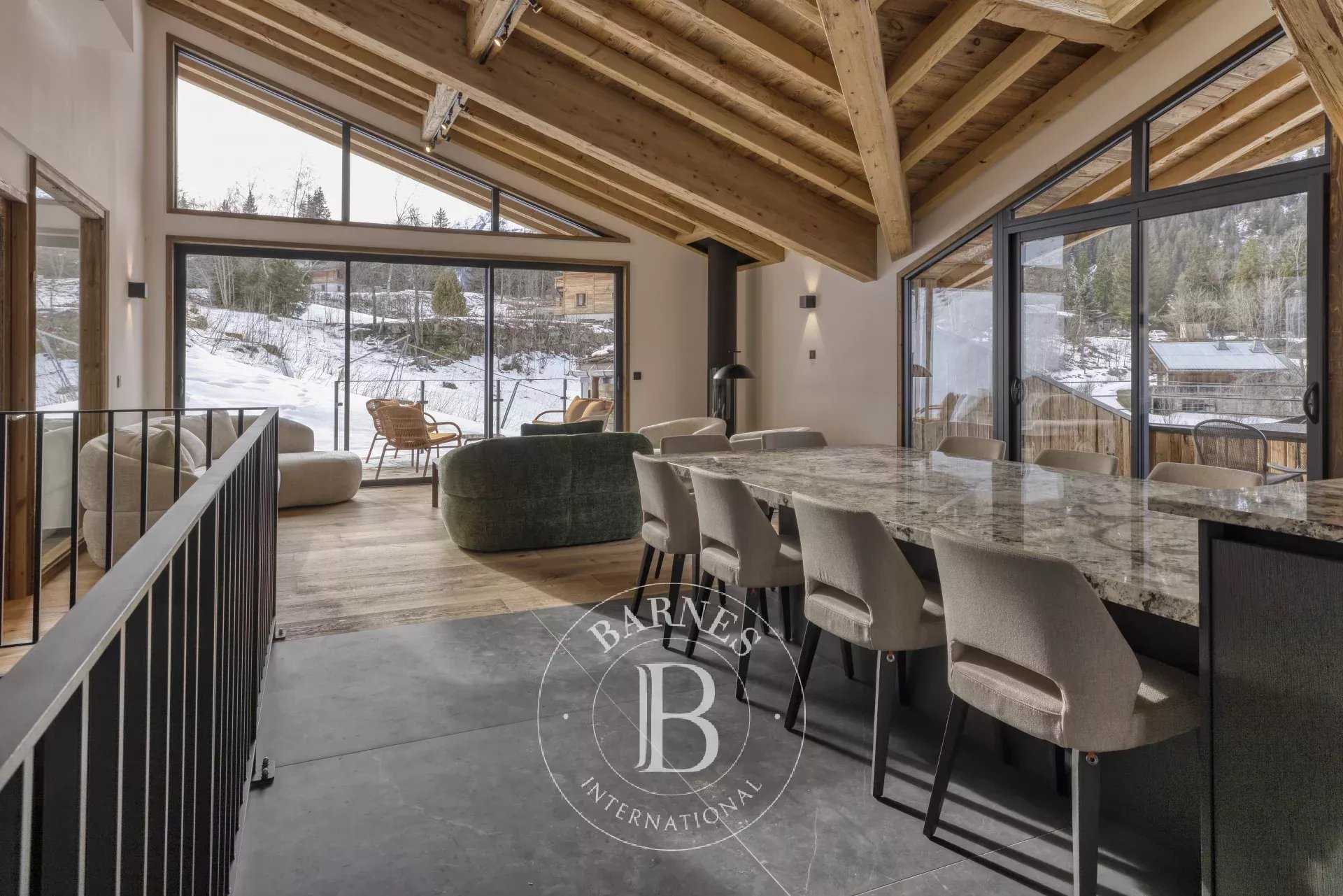 Chamonix-Mont-Blanc  - Chalet 6 Pi&egrave;ces 5 Chambres