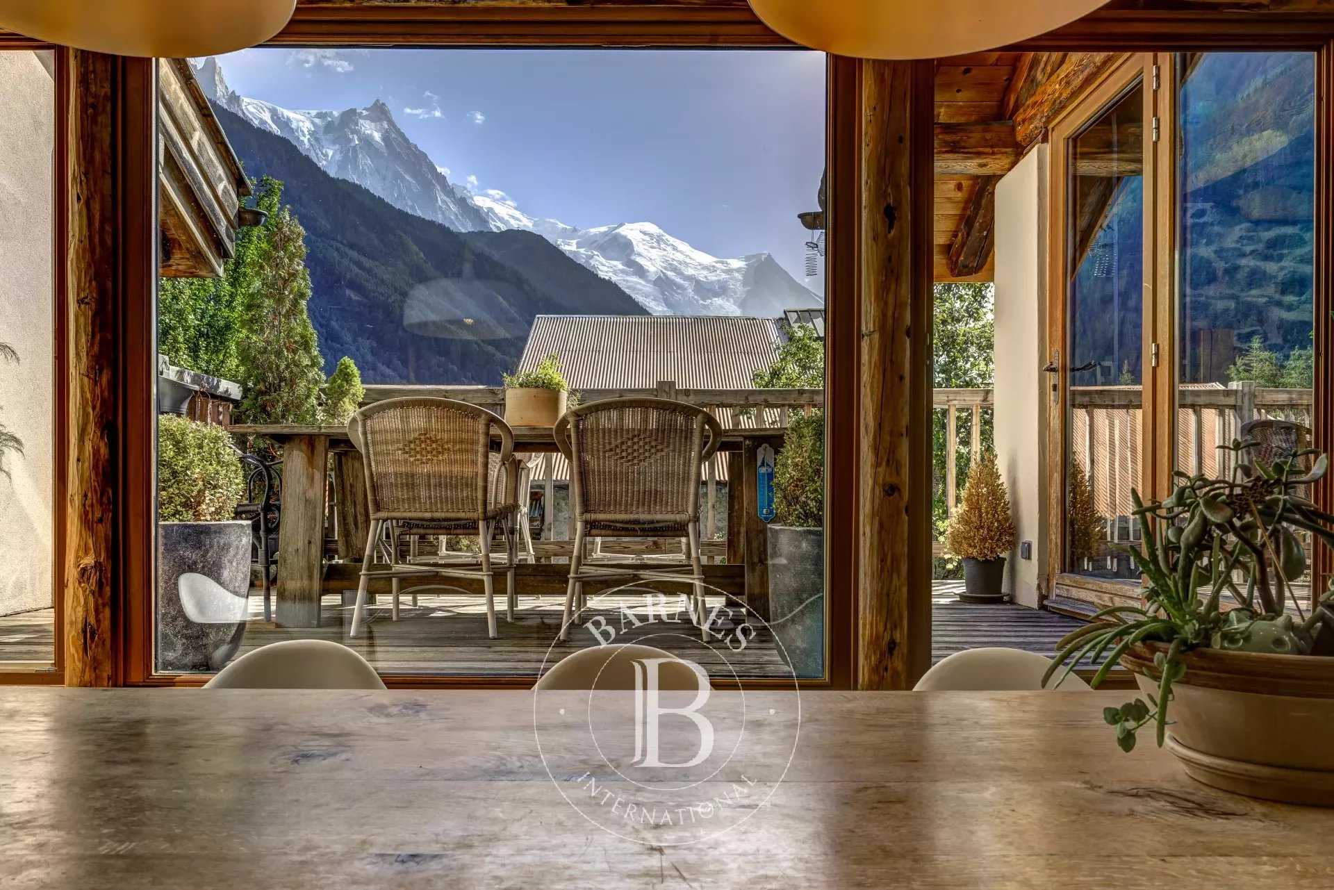 Chamonix-Mont-Blanc  - Chalet 6 Bedrooms