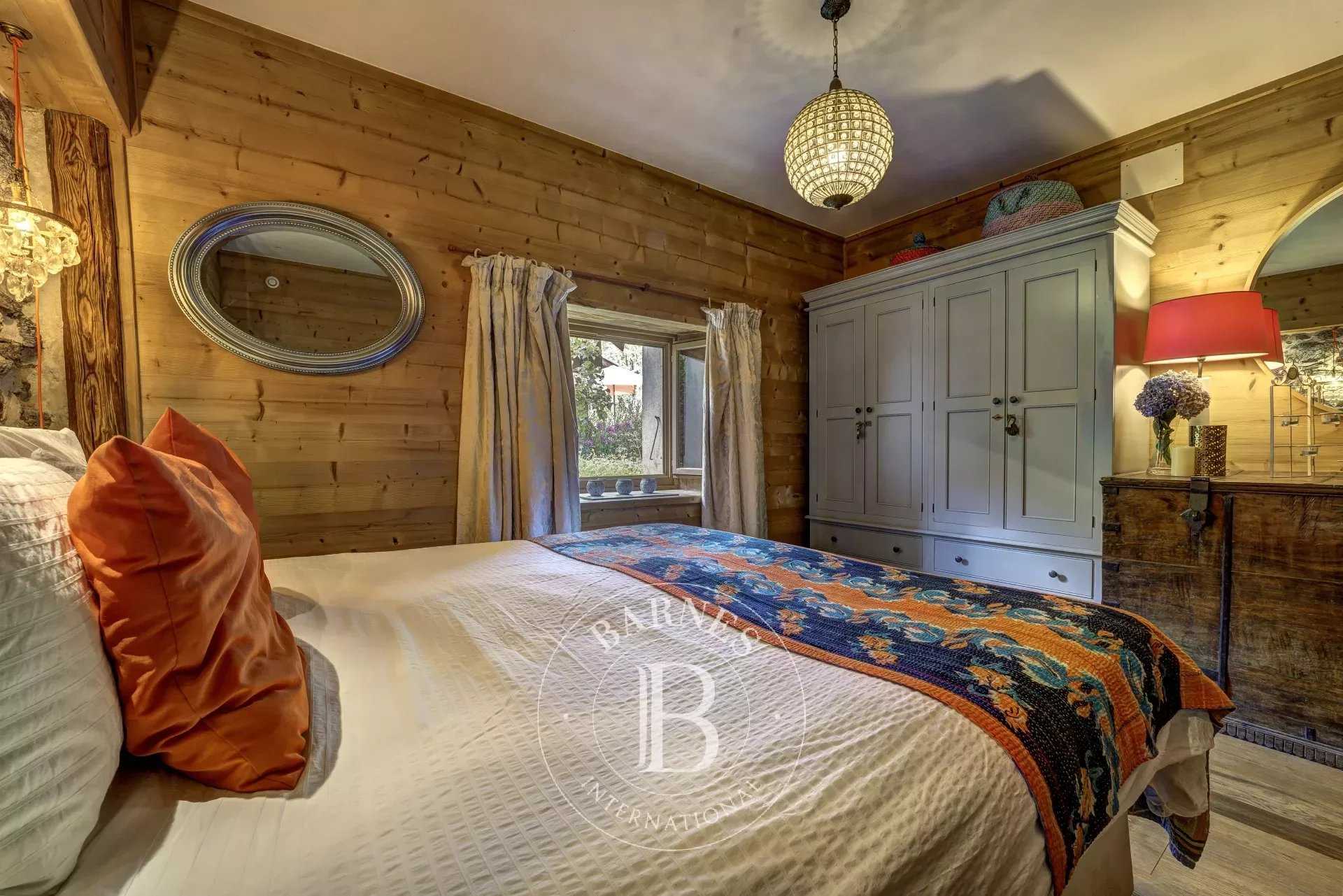 Chamonix-Mont-Blanc  - Chalet 6 Bedrooms