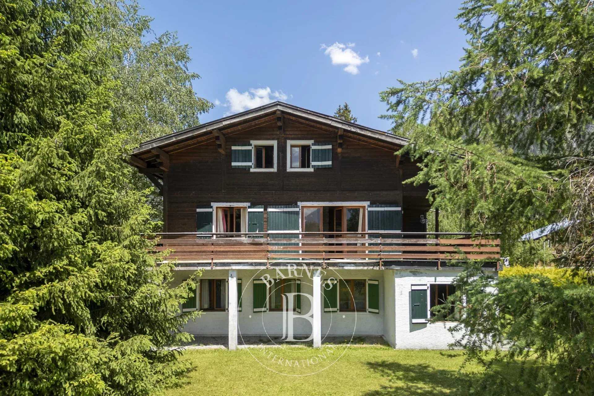 Chamonix-Mont-Blanc  - Chalet 9 Pi&egrave;ces 8 Chambres