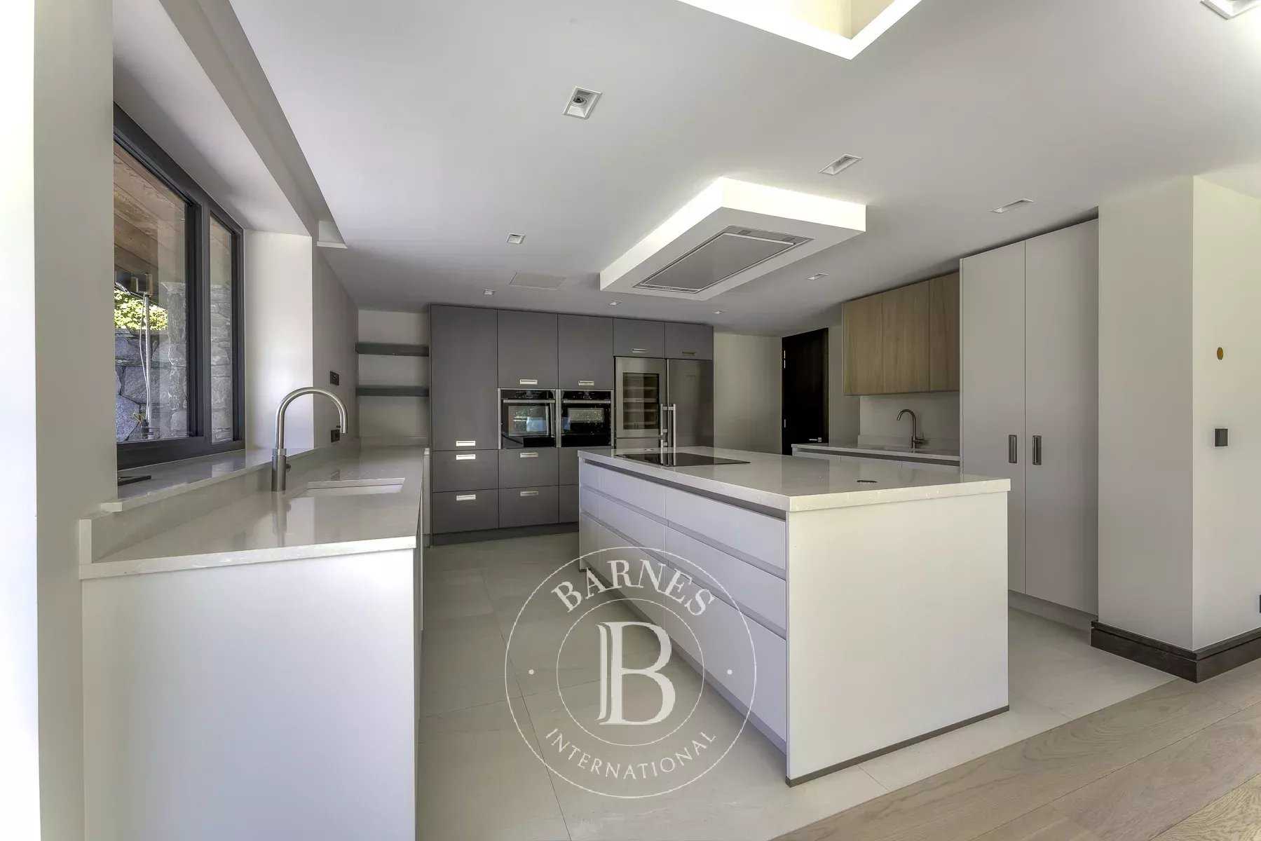 Chamonix-Mont-Blanc  - Chalet 8 Bedrooms