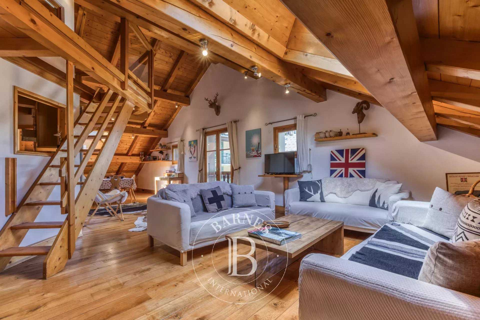 Appartement Chamonix-Mont-Blanc  -  ref 85893348 (picture 1)