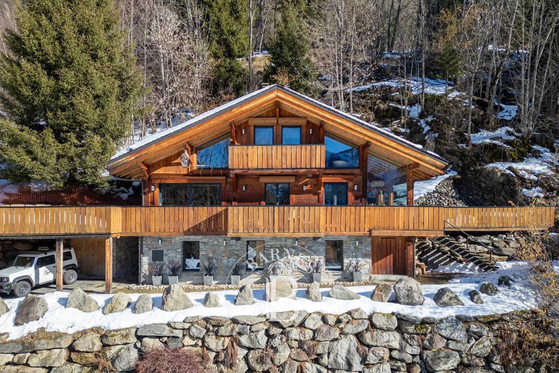 Chalet Les Houches  -  ref 86755306 (picture 1)