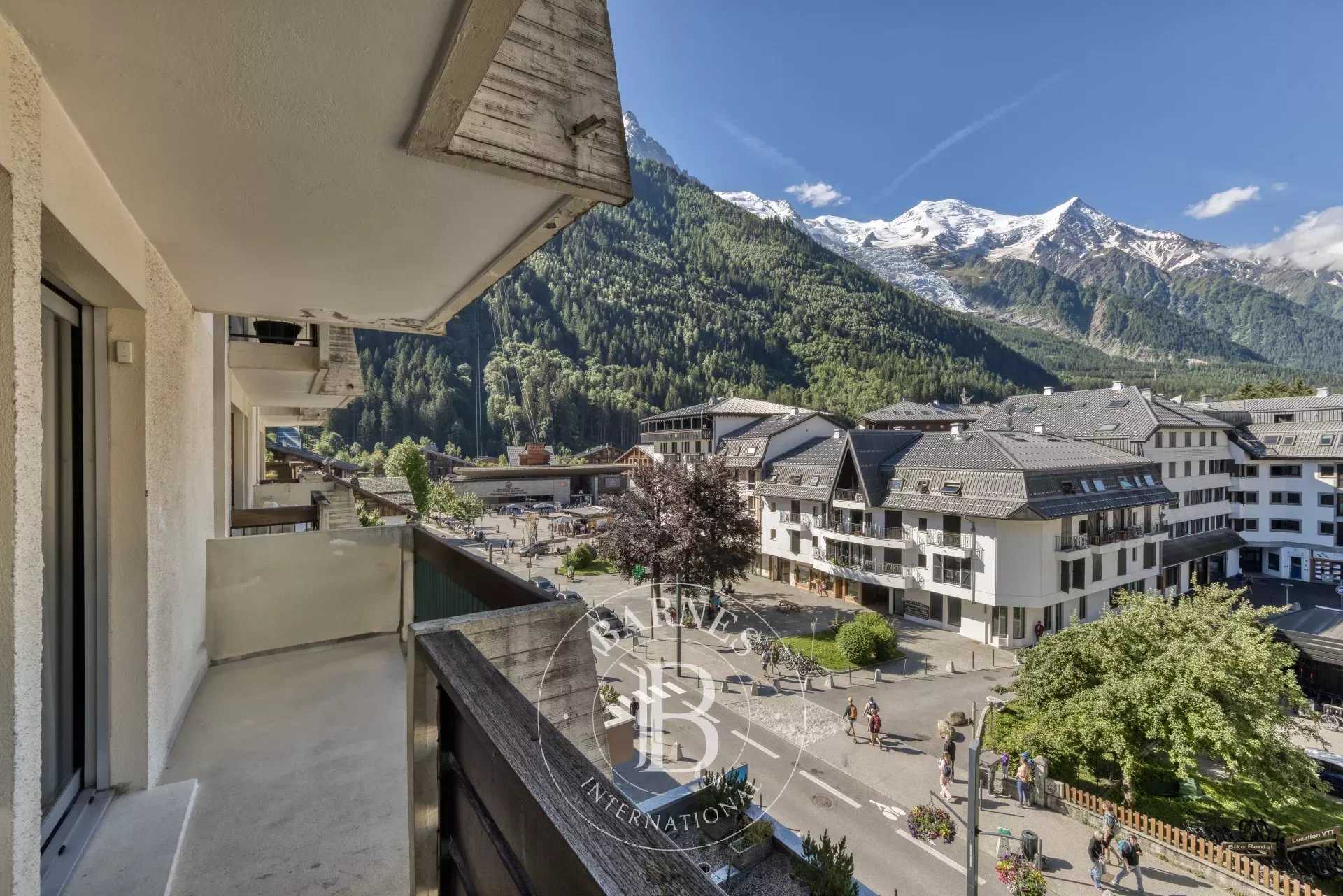 Appartement Chamonix-Mont-Blanc  -  ref 85020486 (picture 1)