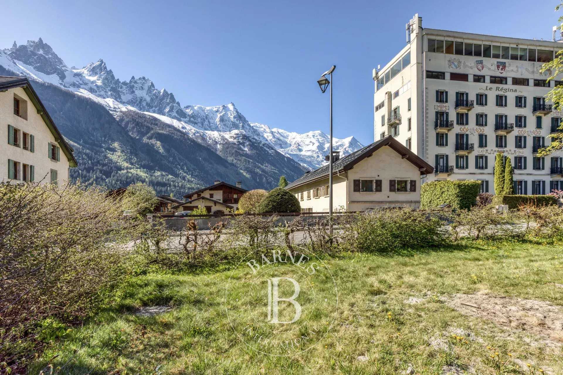 Chalet Chamonix-Mont-Blanc  -  ref 85603387 (picture 1)