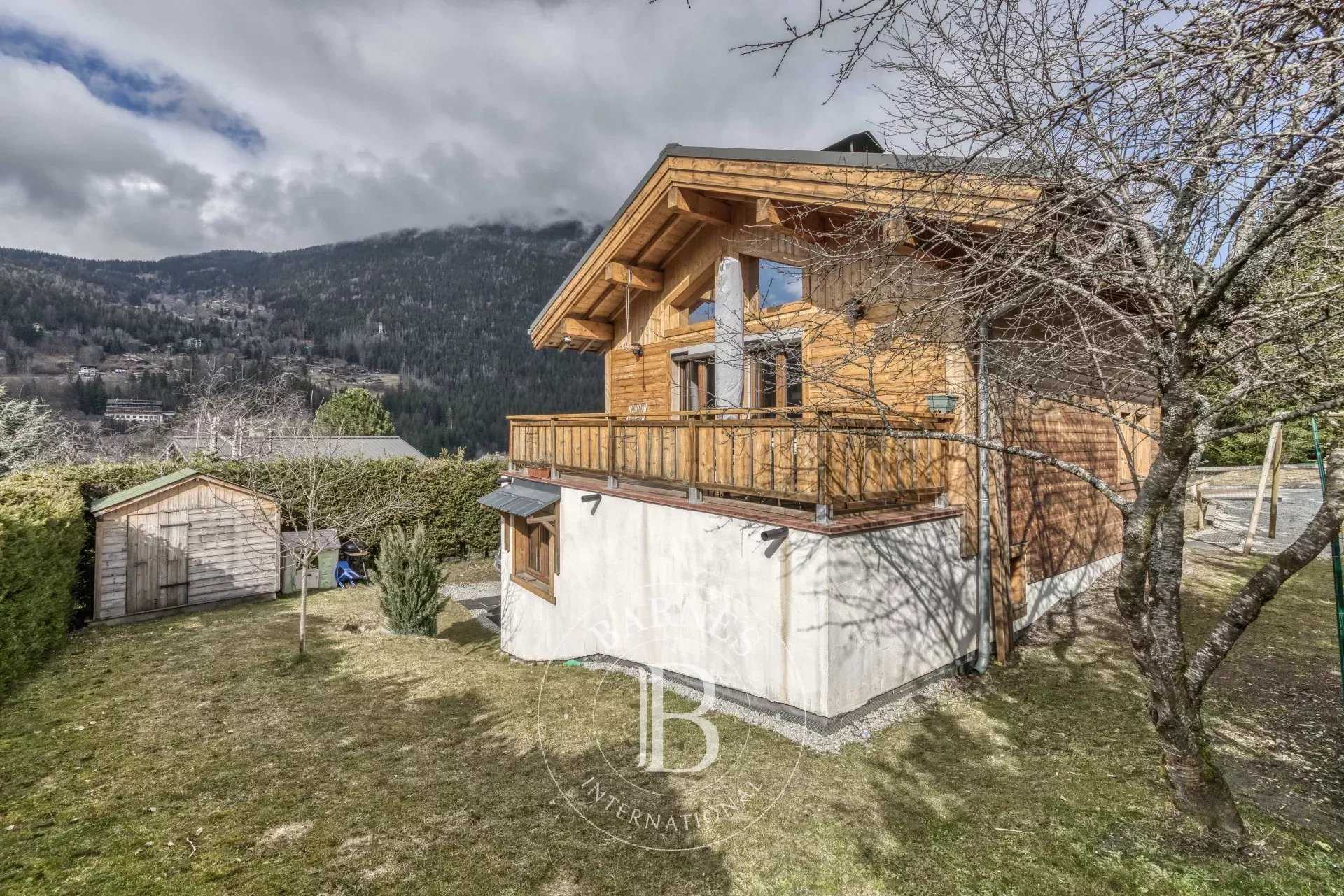 Chalet Les Houches  -  ref 84306796 (picture 1)