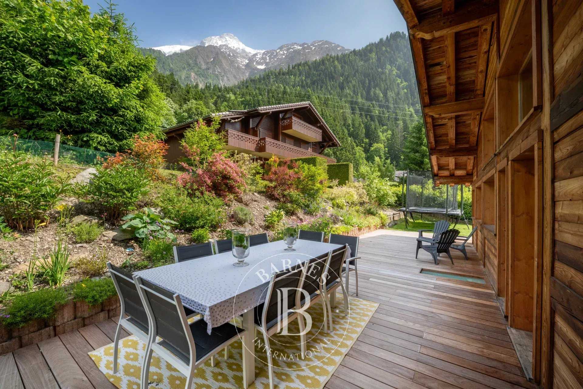 Chalet Les Houches  -  ref 85756819 (picture 2)