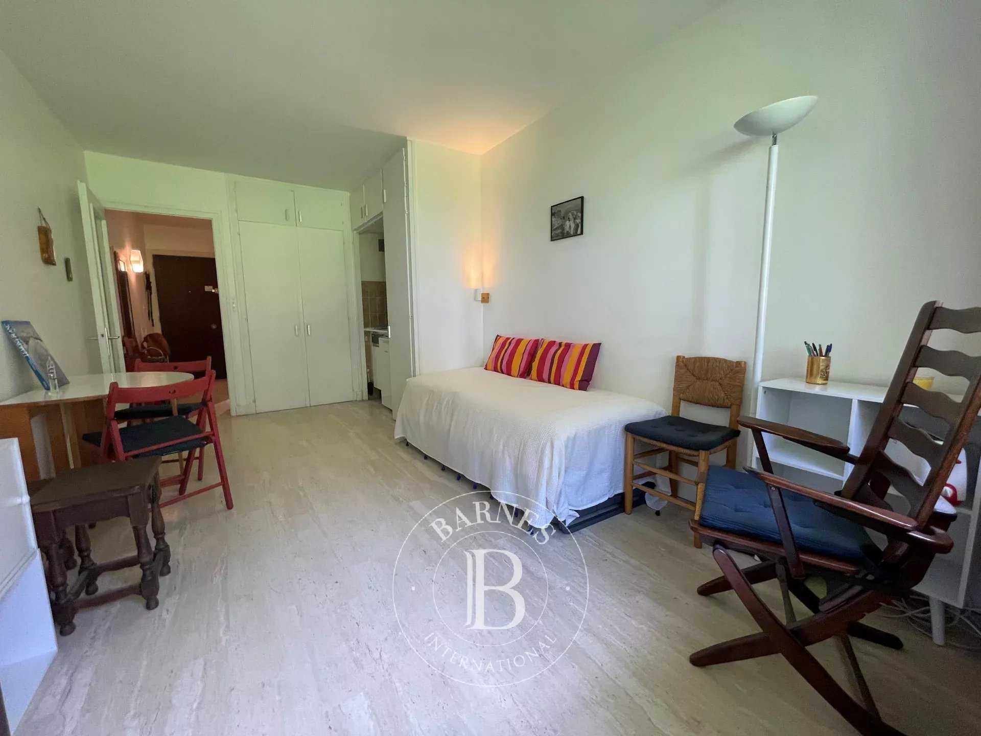 Appartement Chamonix-Mont-Blanc  -  ref 85930718 (picture 2)
