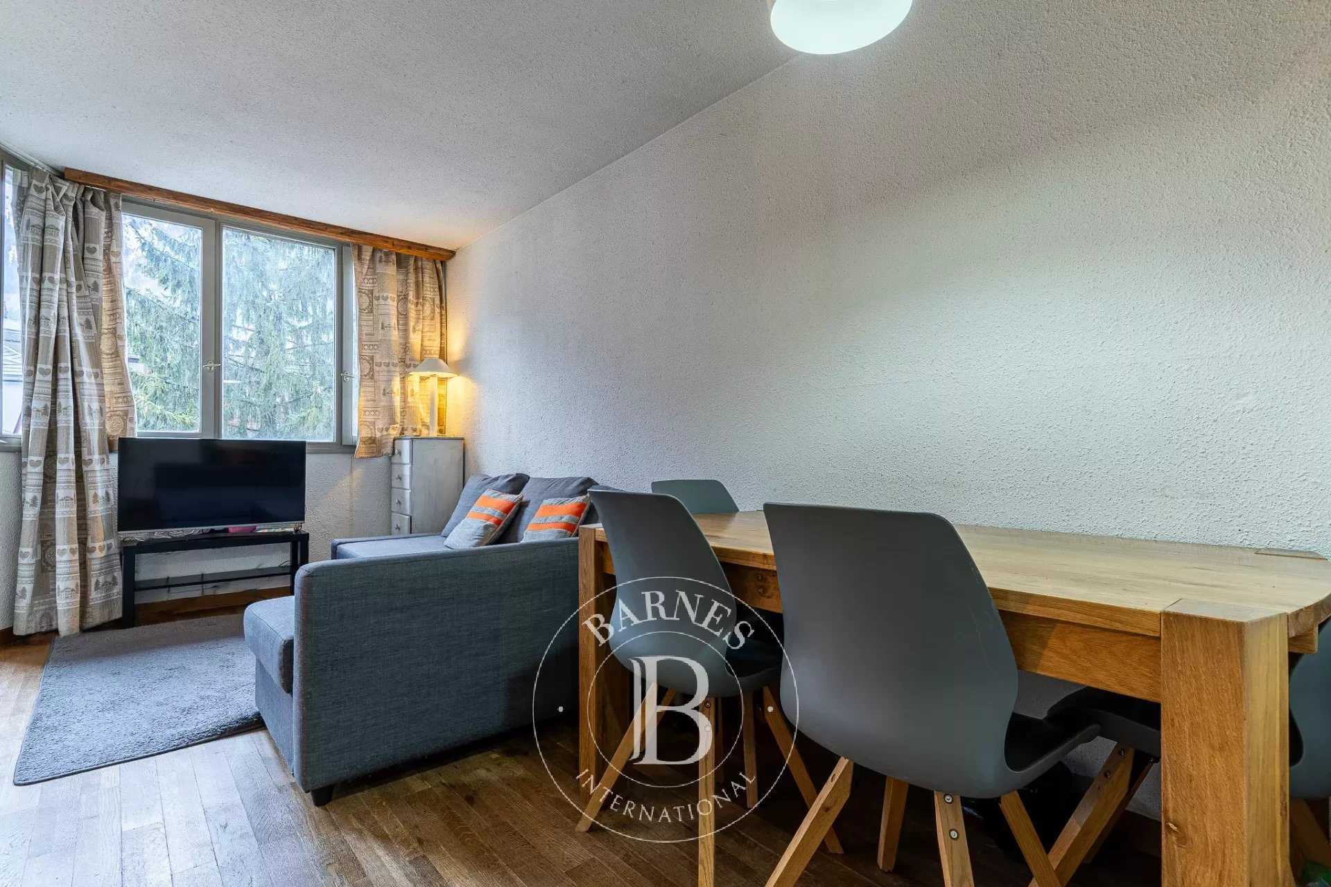 Apartment Chamonix-Mont-Blanc  -  ref 84015799 (picture 2)