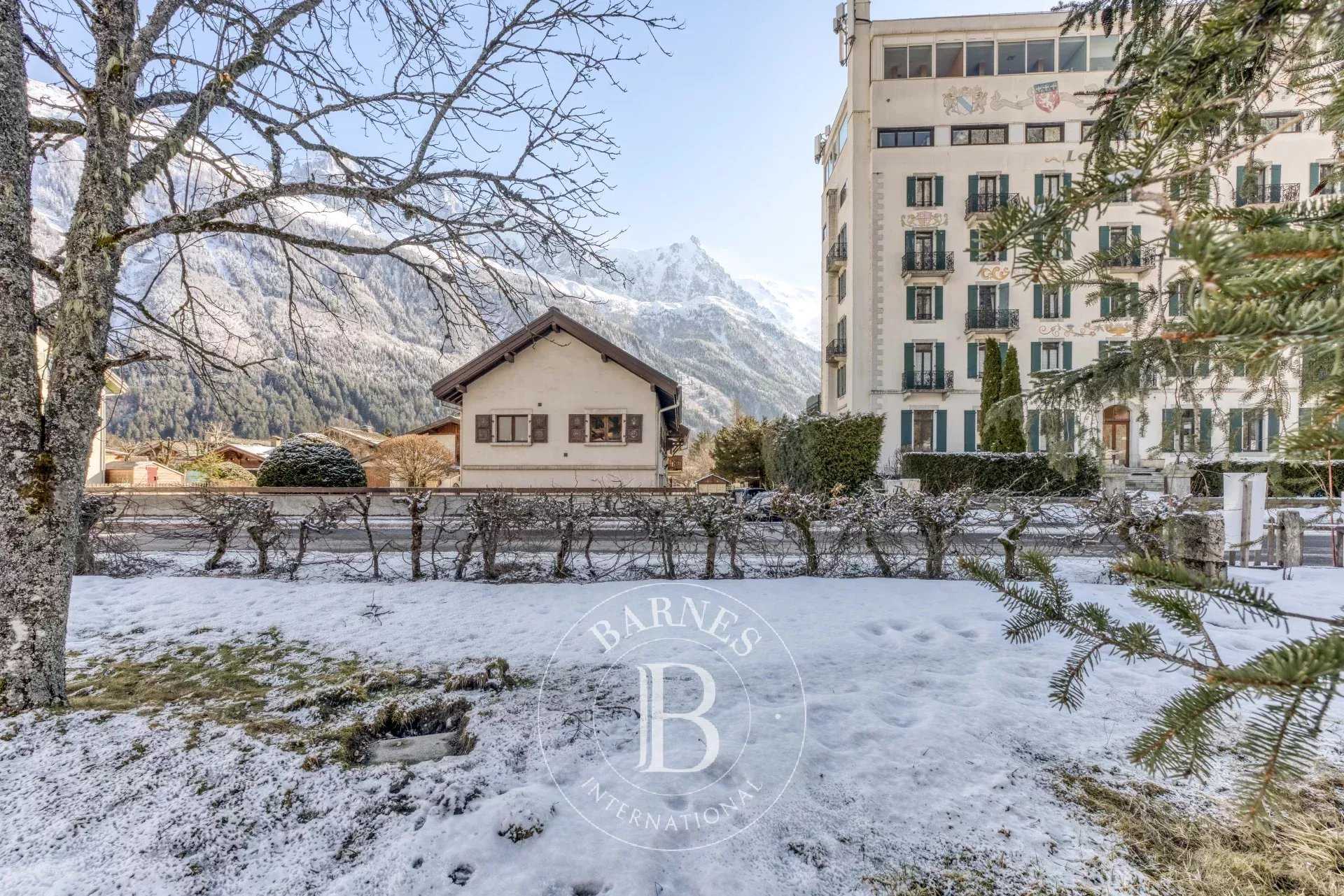 Chalet Chamonix-Mont-Blanc  -  ref 85603284 (picture 1)