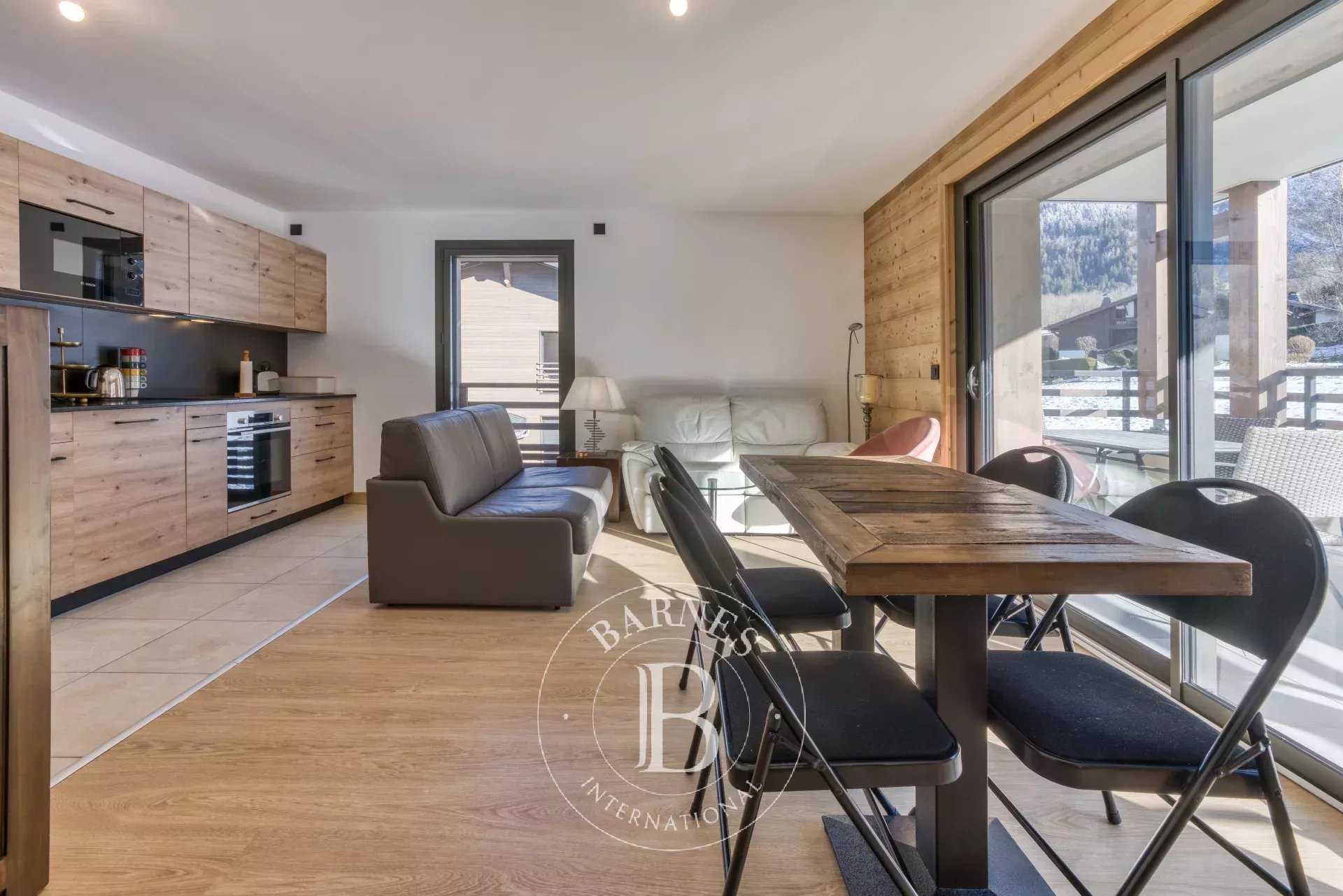 Appartement Les Houches  -  ref 85637449 (picture 2)