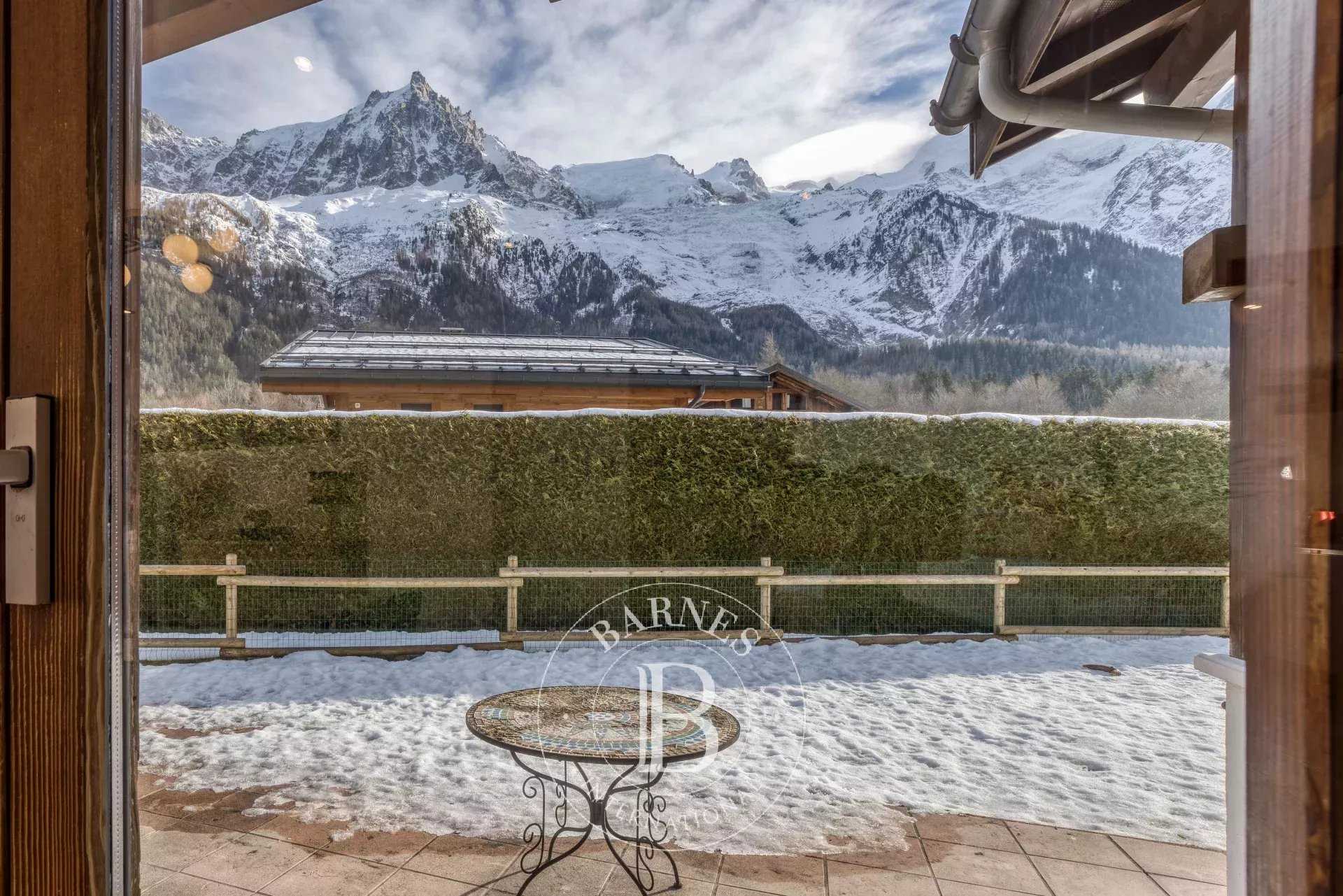 Chalet Chamonix-Mont-Blanc  -  ref 85601143 (picture 2)