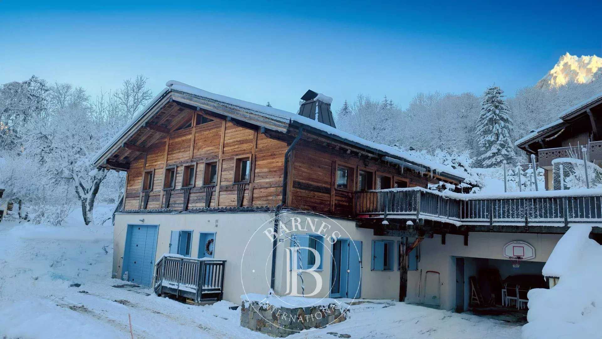 Chalet Les Houches  -  ref 85756819 (picture 3)