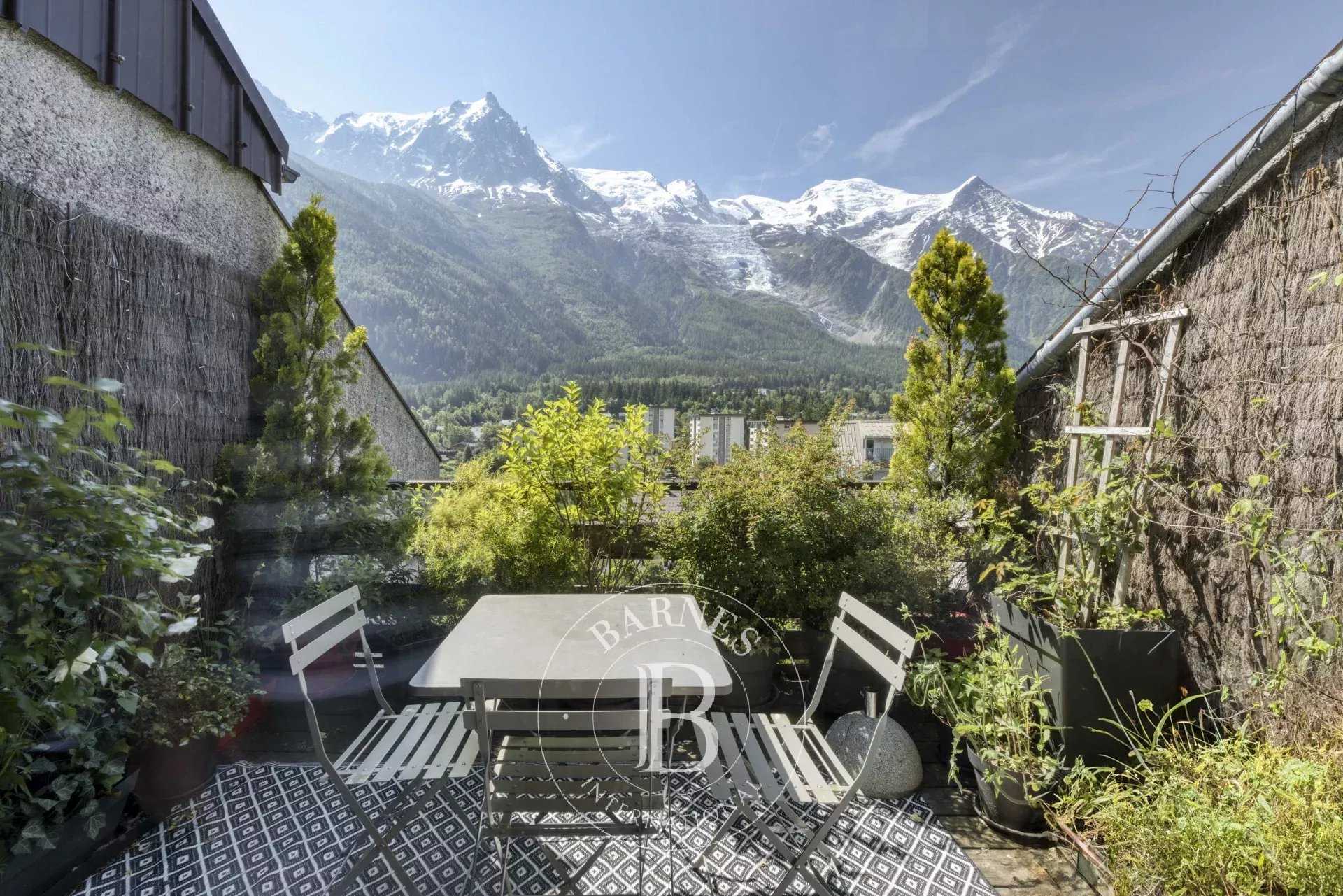 Appartement Chamonix-Mont-Blanc  -  ref 86001204 (picture 1)